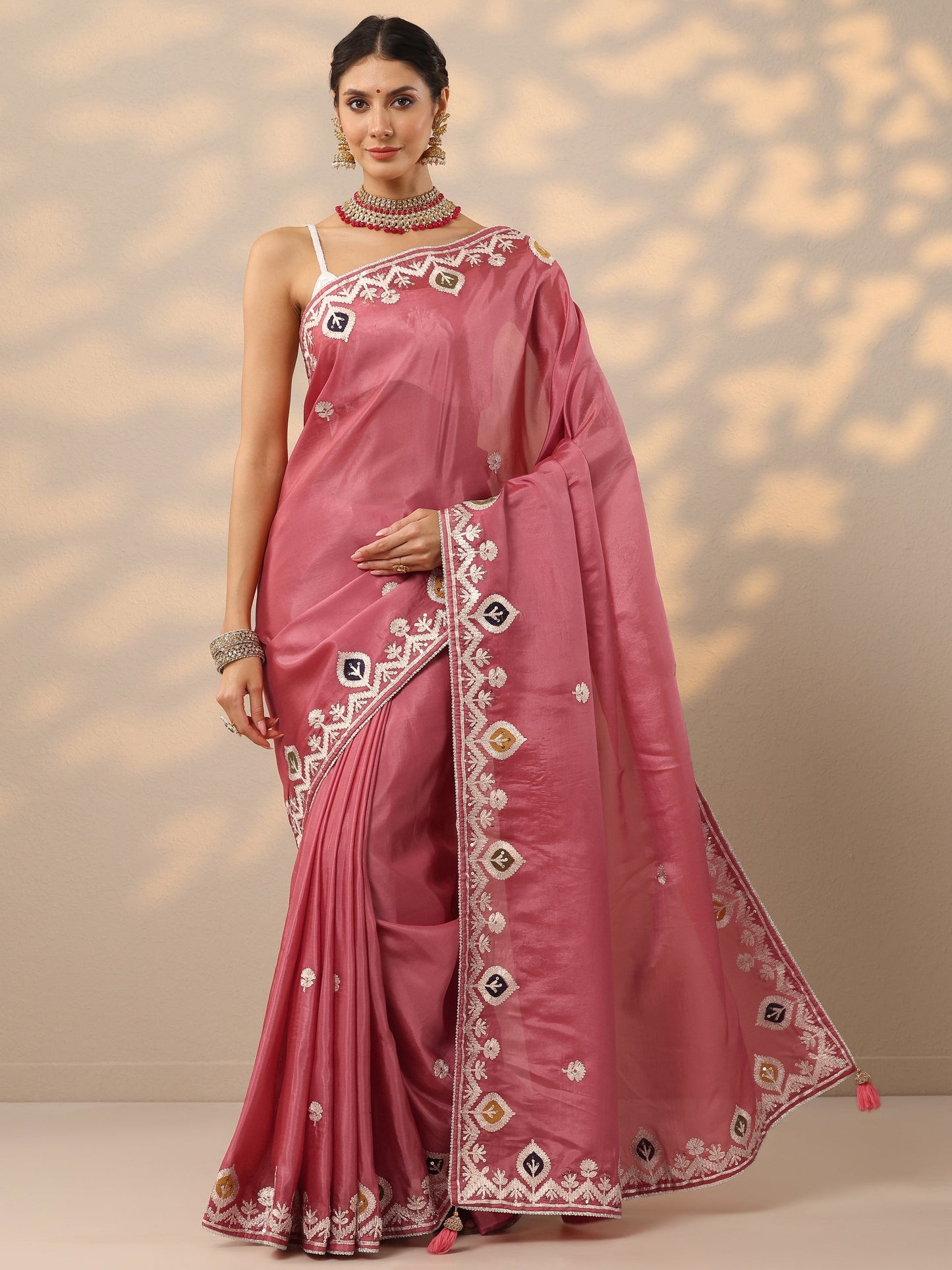 Peach Embroidered Chinon Saree With Unstitched Blouse Piece