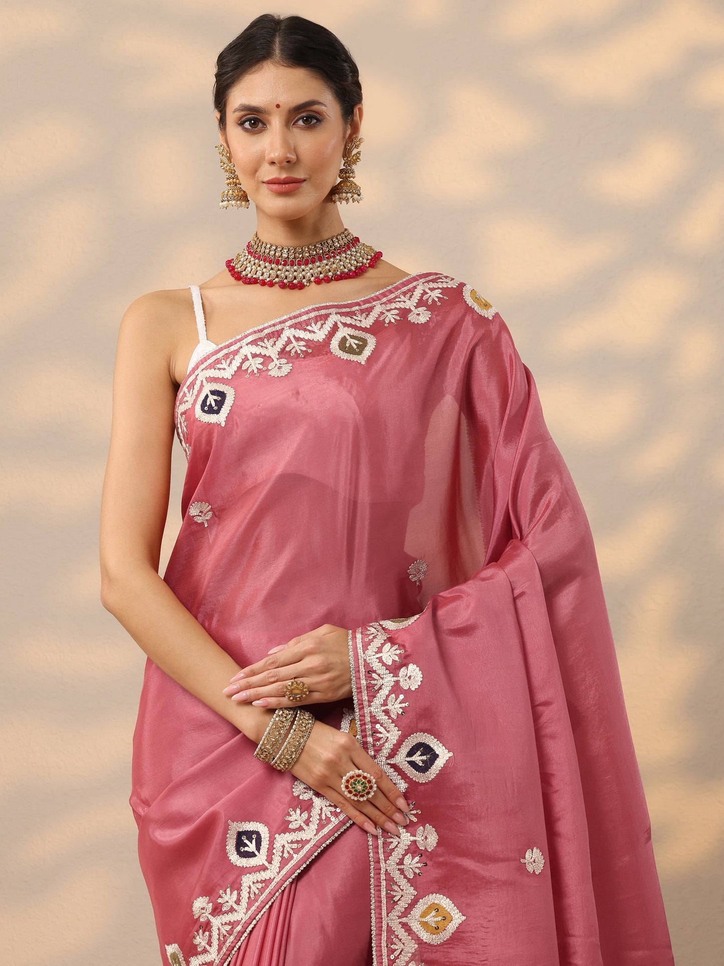 Peach Embroidered Chinon Saree With Unstitched Blouse Piece