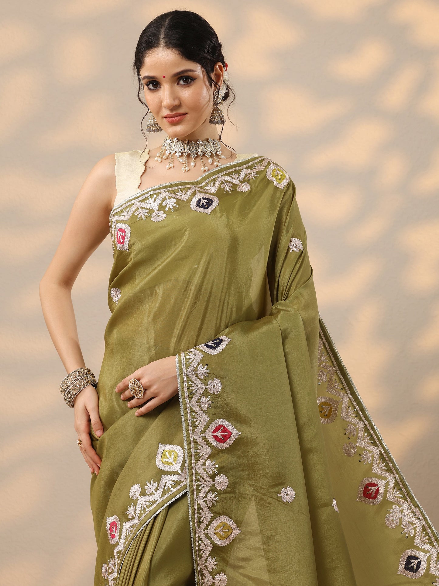 Green Embroidered Chinon Saree With Unstitched Blouse Piece