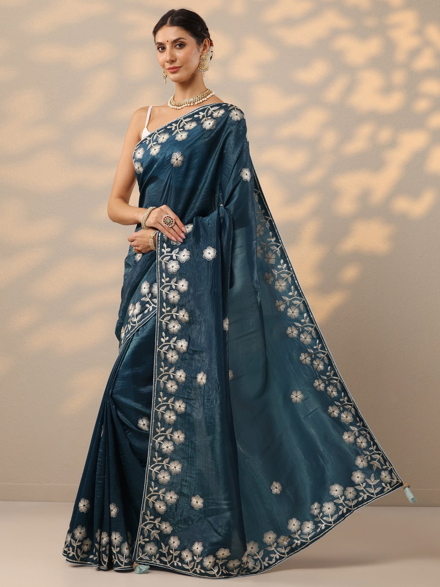Blue Embroidered Organza Saree With Unstitched Blouse Piece