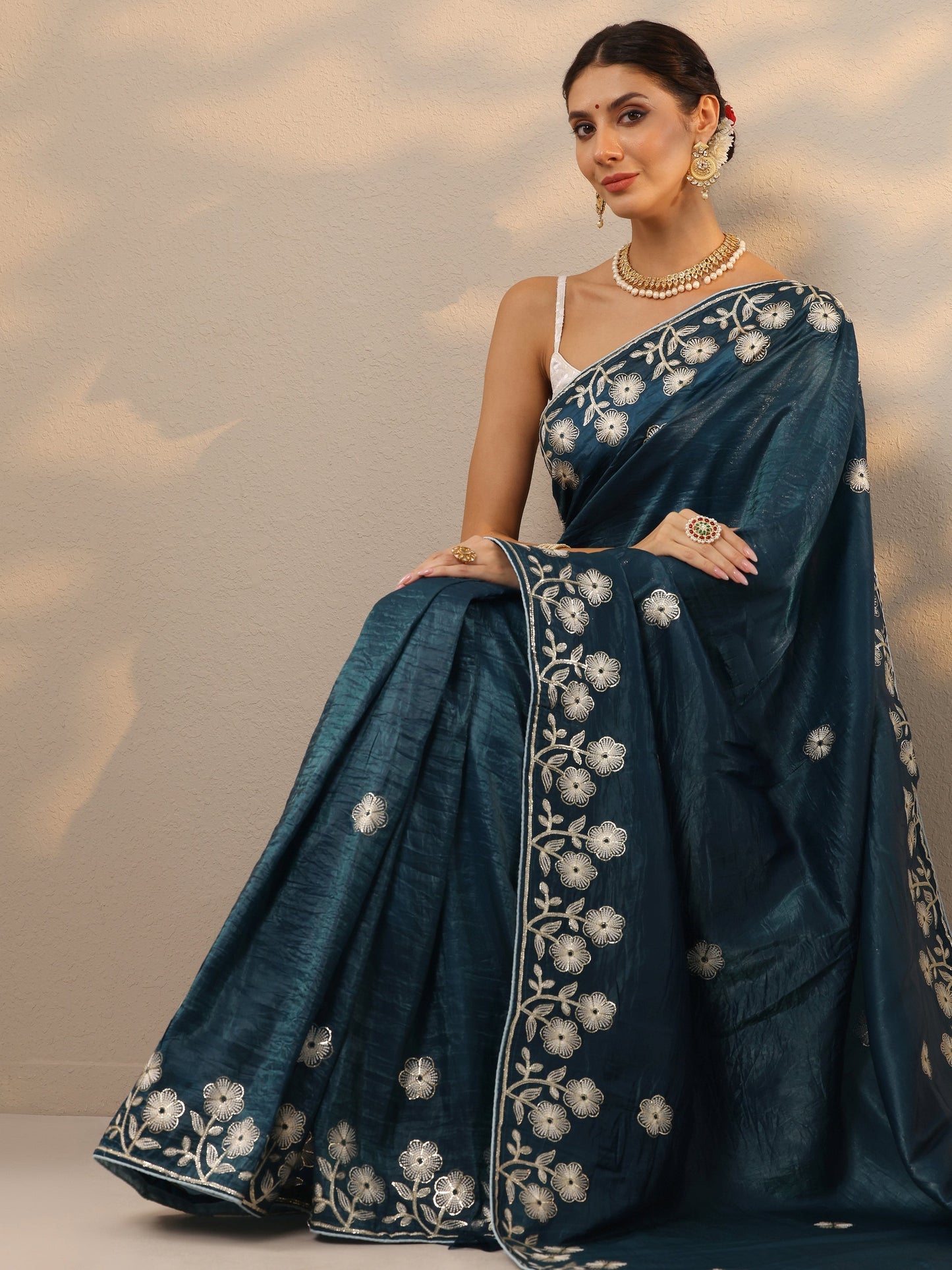 Blue Embroidered Organza Saree With Unstitched Blouse Piece