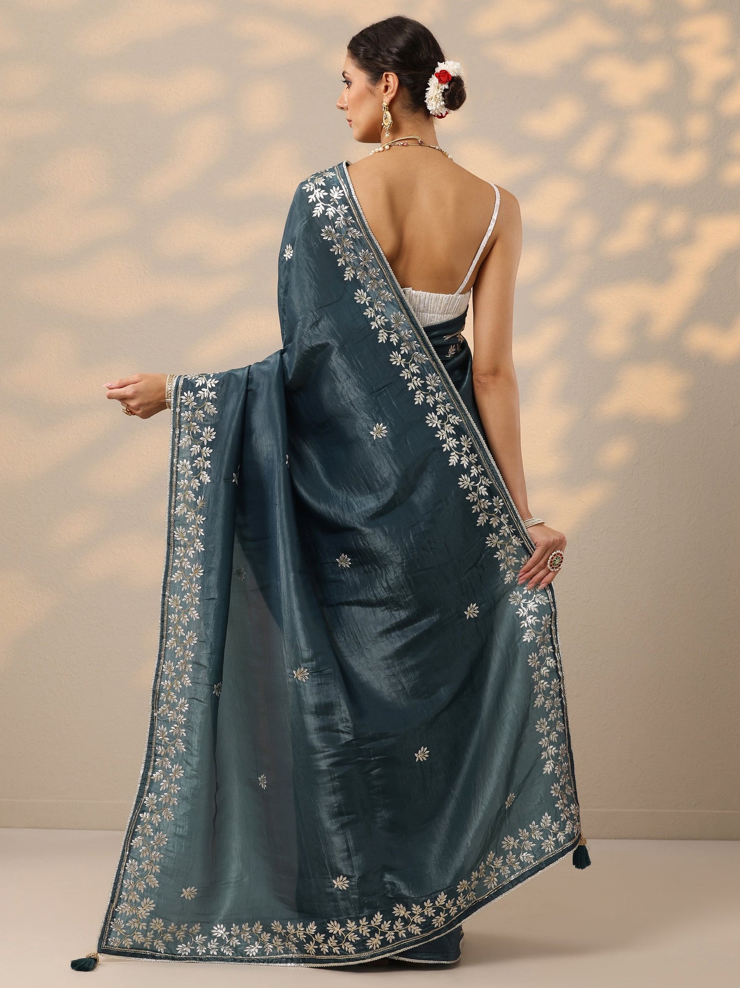 Teal Embroidered Organza Saree With Unstitched Blouse Piece