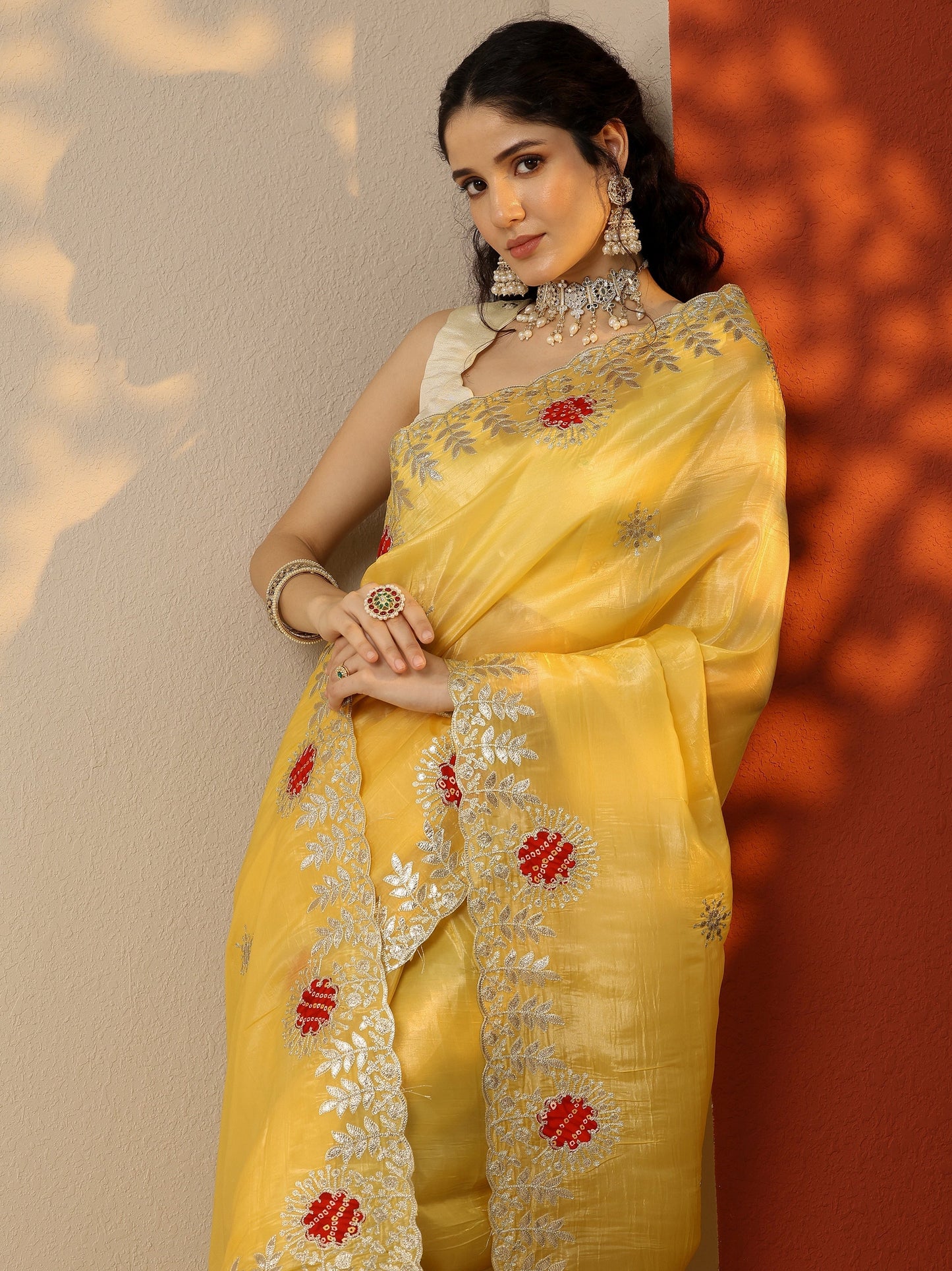Yellow Embroidered Organza Saree With Unstitched Blouse Piece