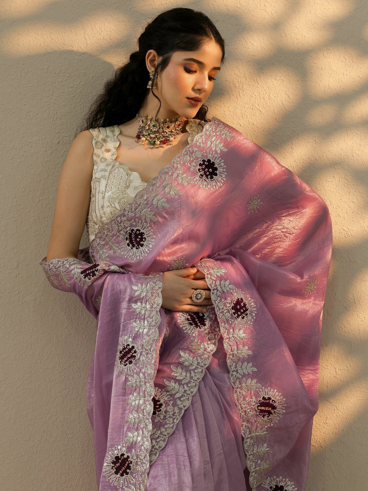 Lavender Embroidered Organza Saree With Unstitched Blouse Piece
