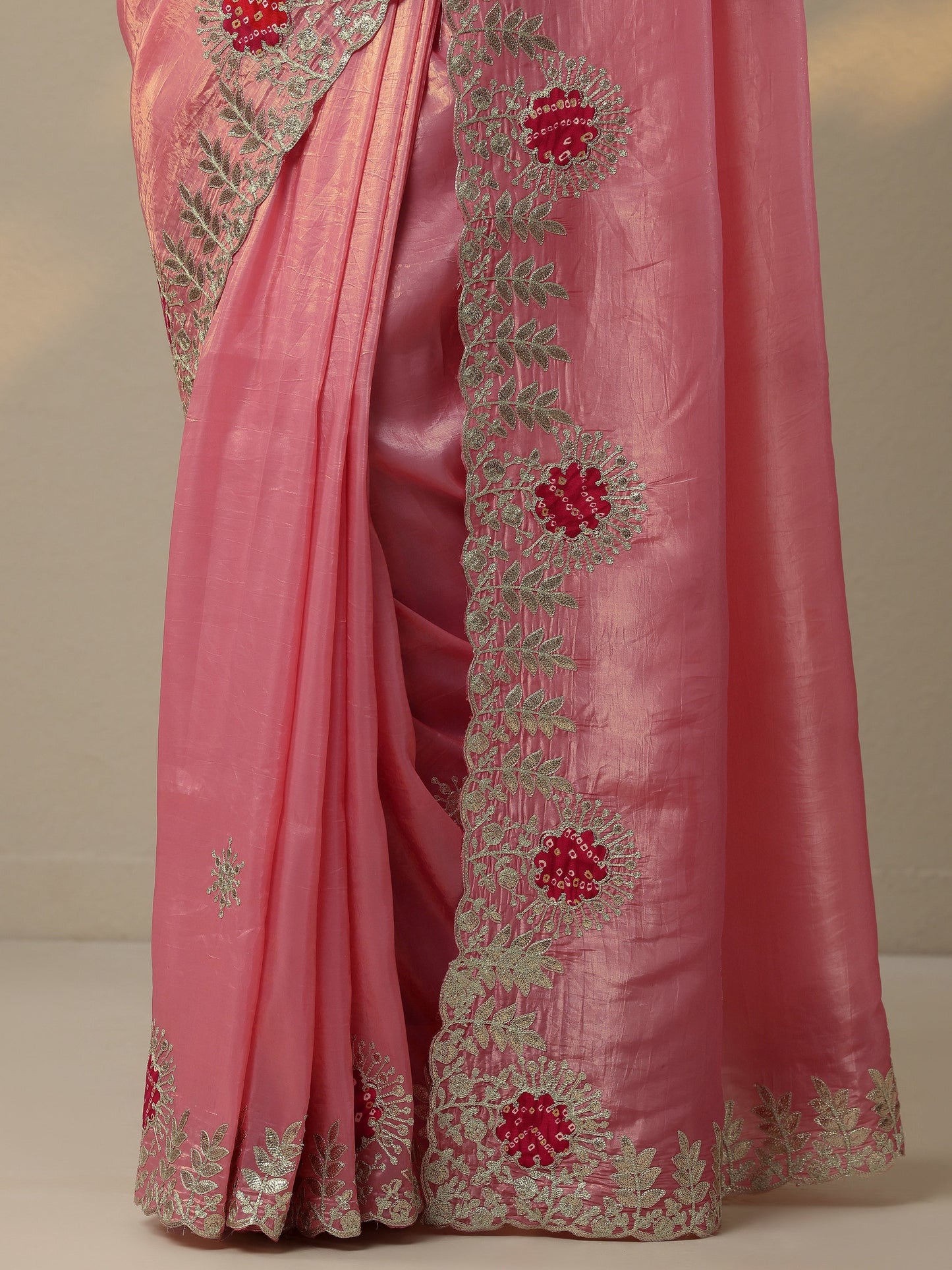 Peach Embroidered Organza Saree With Unstitched Blouse Piece