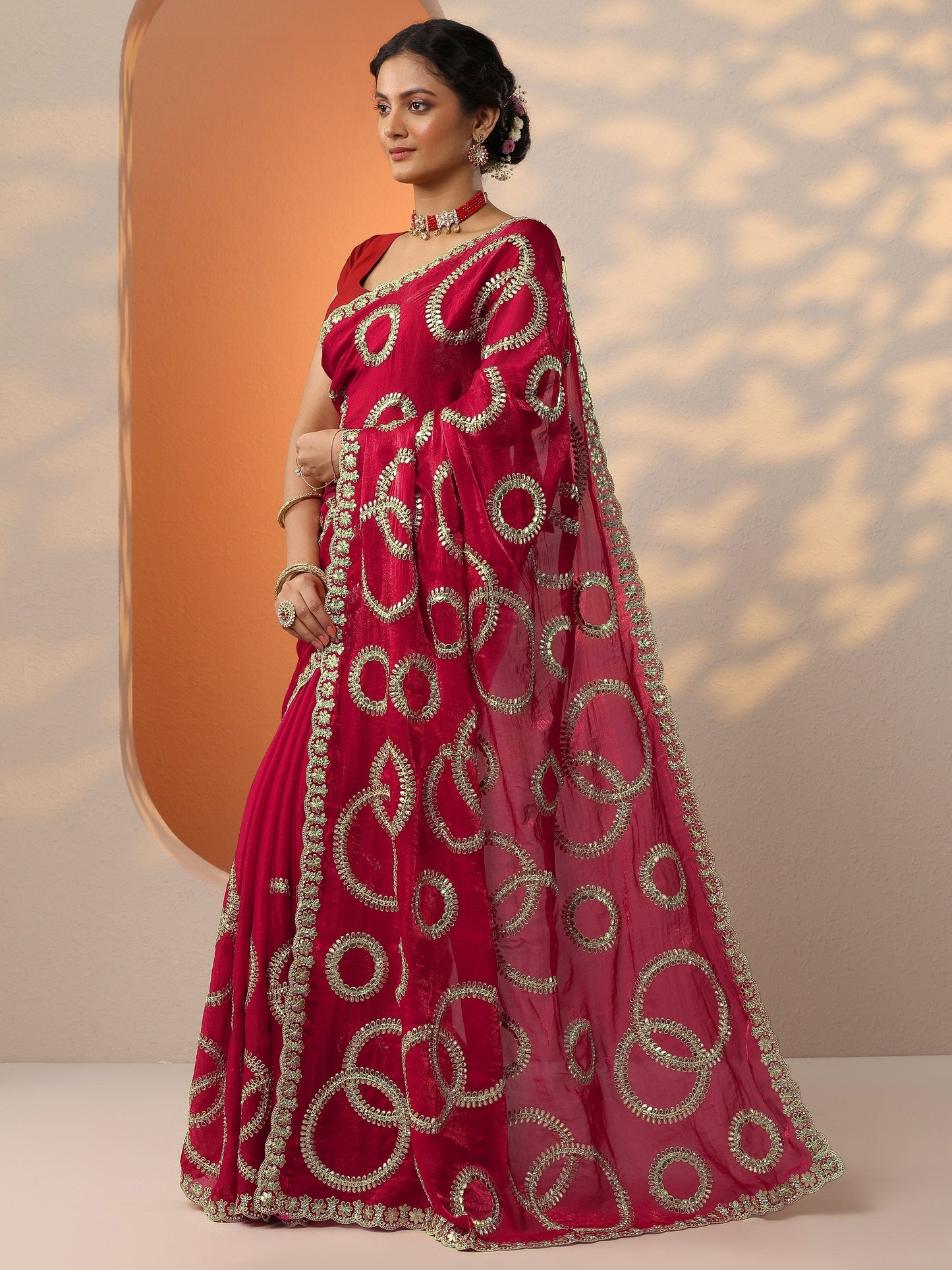 Pink Embroidered Organza Saree With Unstitched Blouse Piece