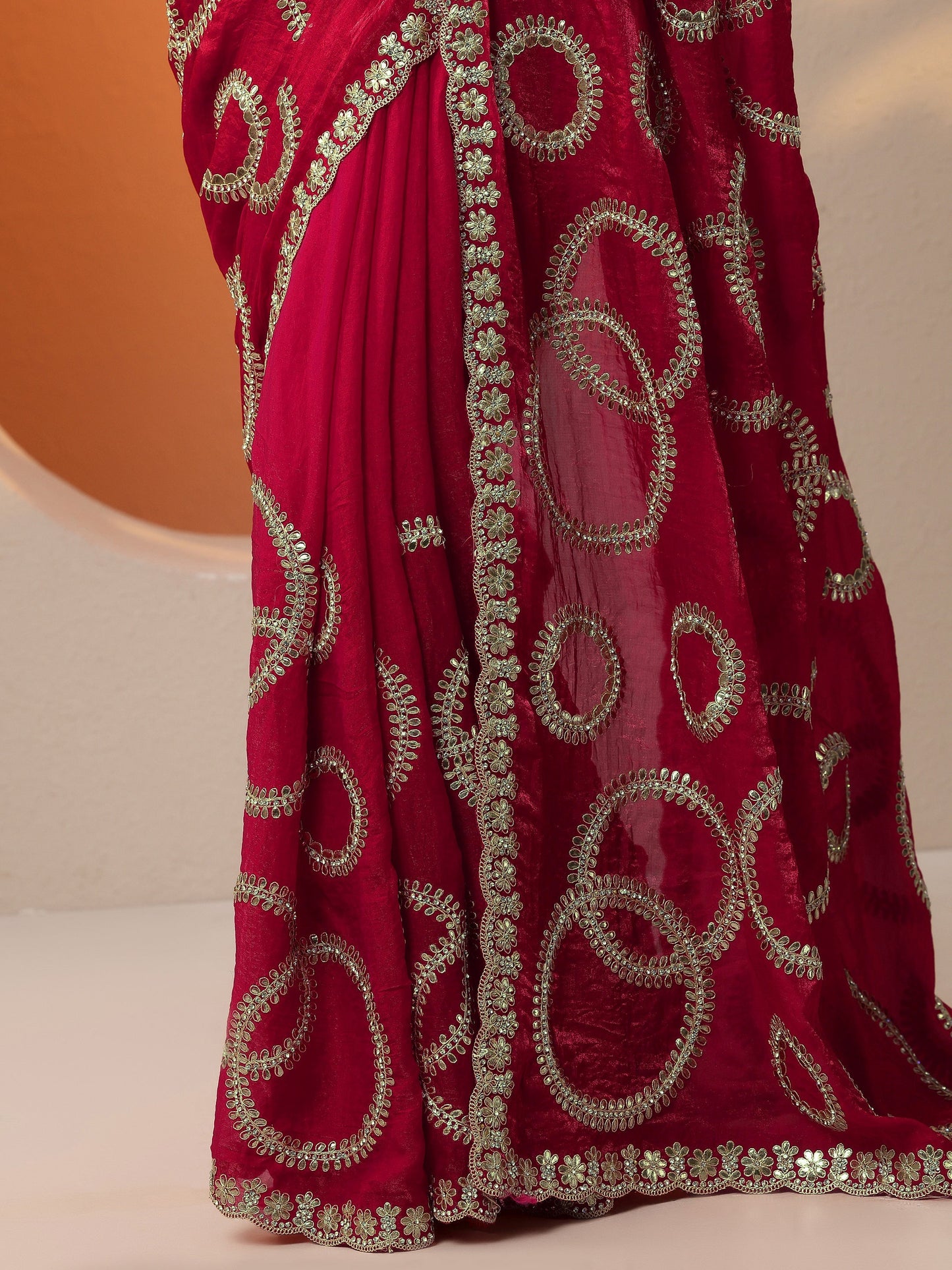 Pink Embroidered Organza Saree With Unstitched Blouse Piece