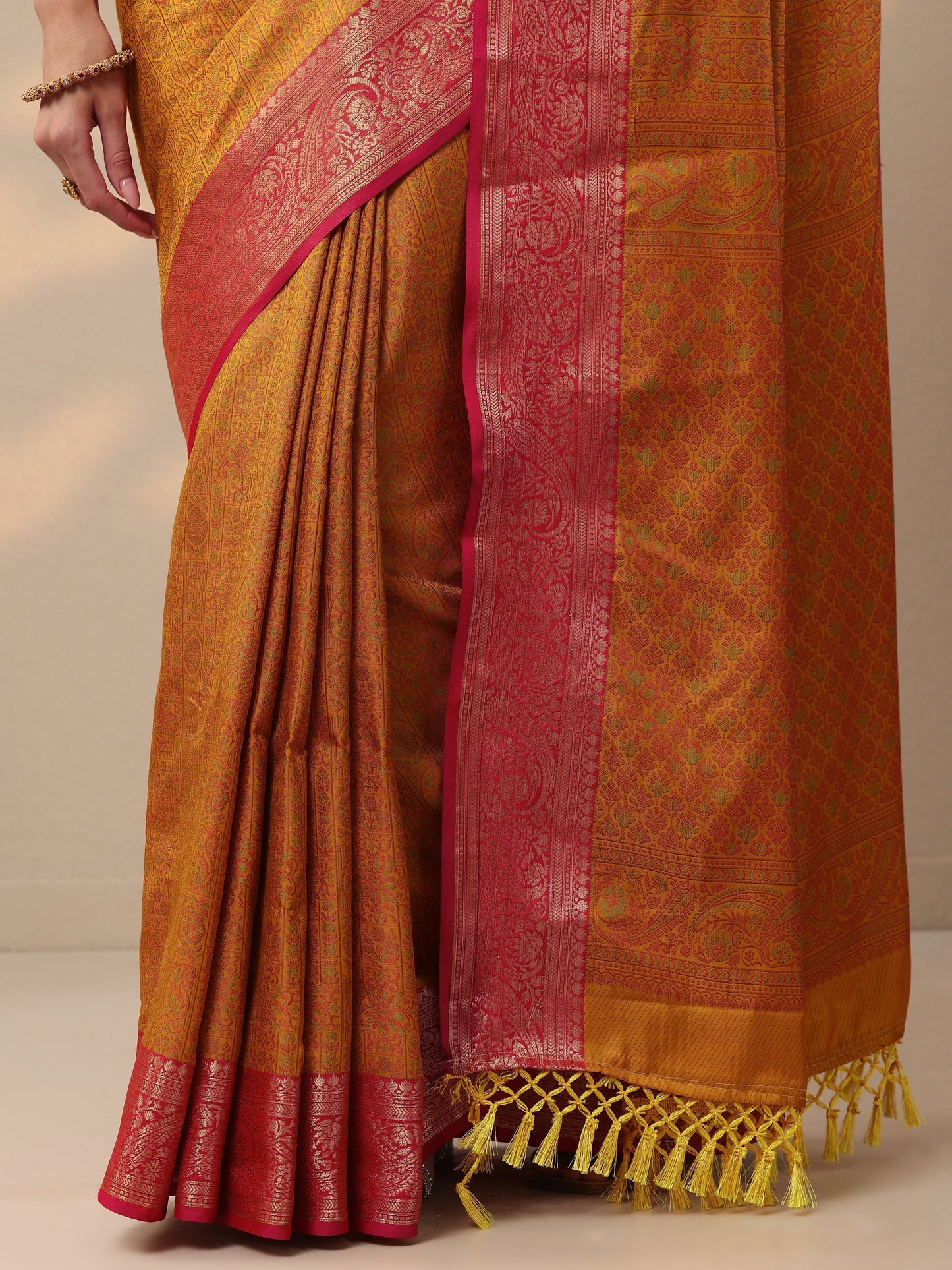 Mustard Woven Design Banarasi Silk Blend Saree With Unstitched Blouse Piece