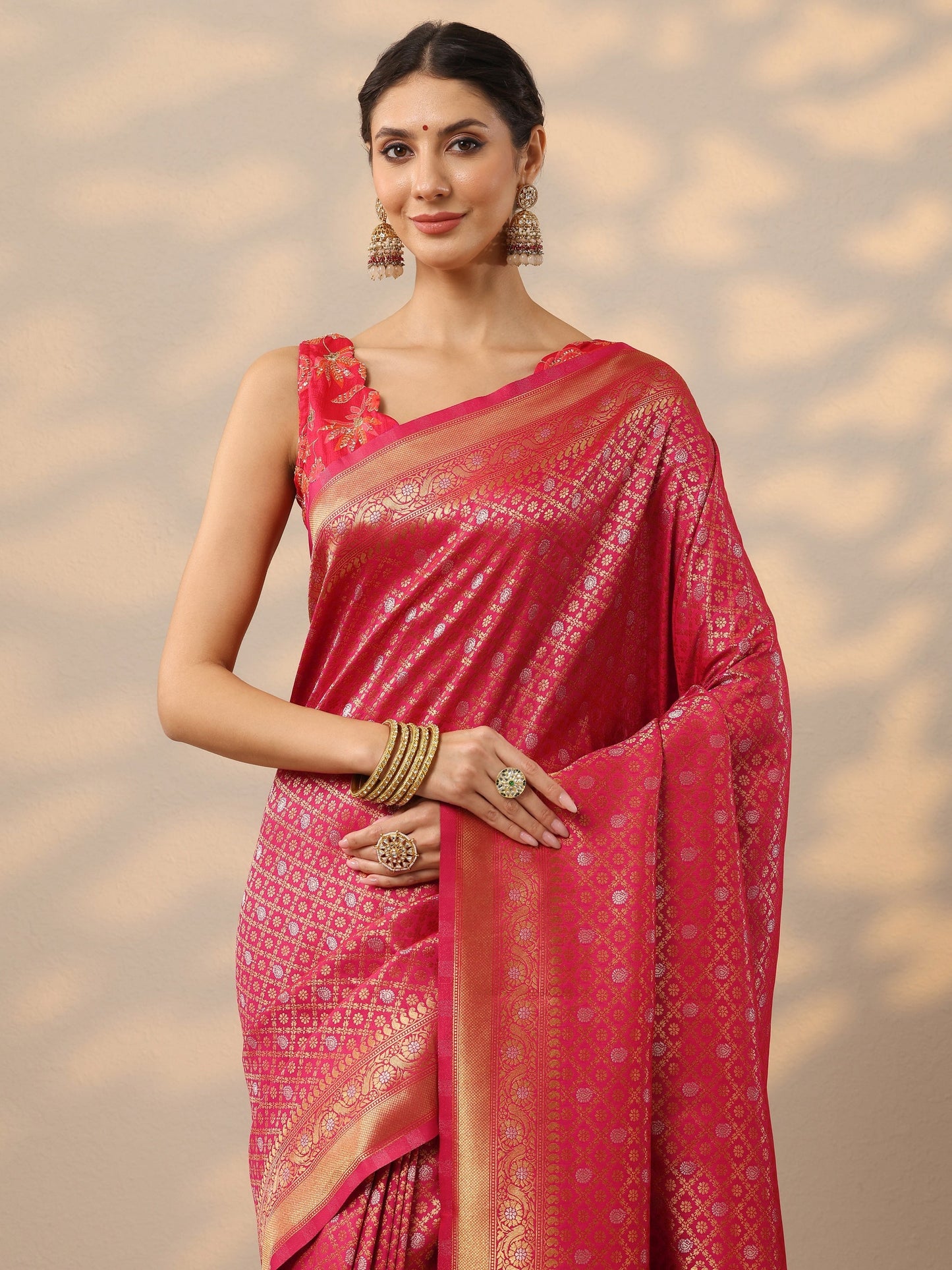 Pink Woven Design Banarasi Silk Blend Saree With Unstitched Blouse Piece