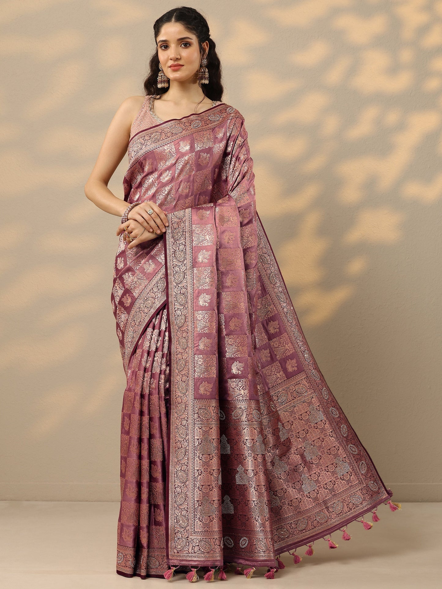 Pink Woven Design Banarasi Silk Blend Saree With Unstitched Blouse Piece