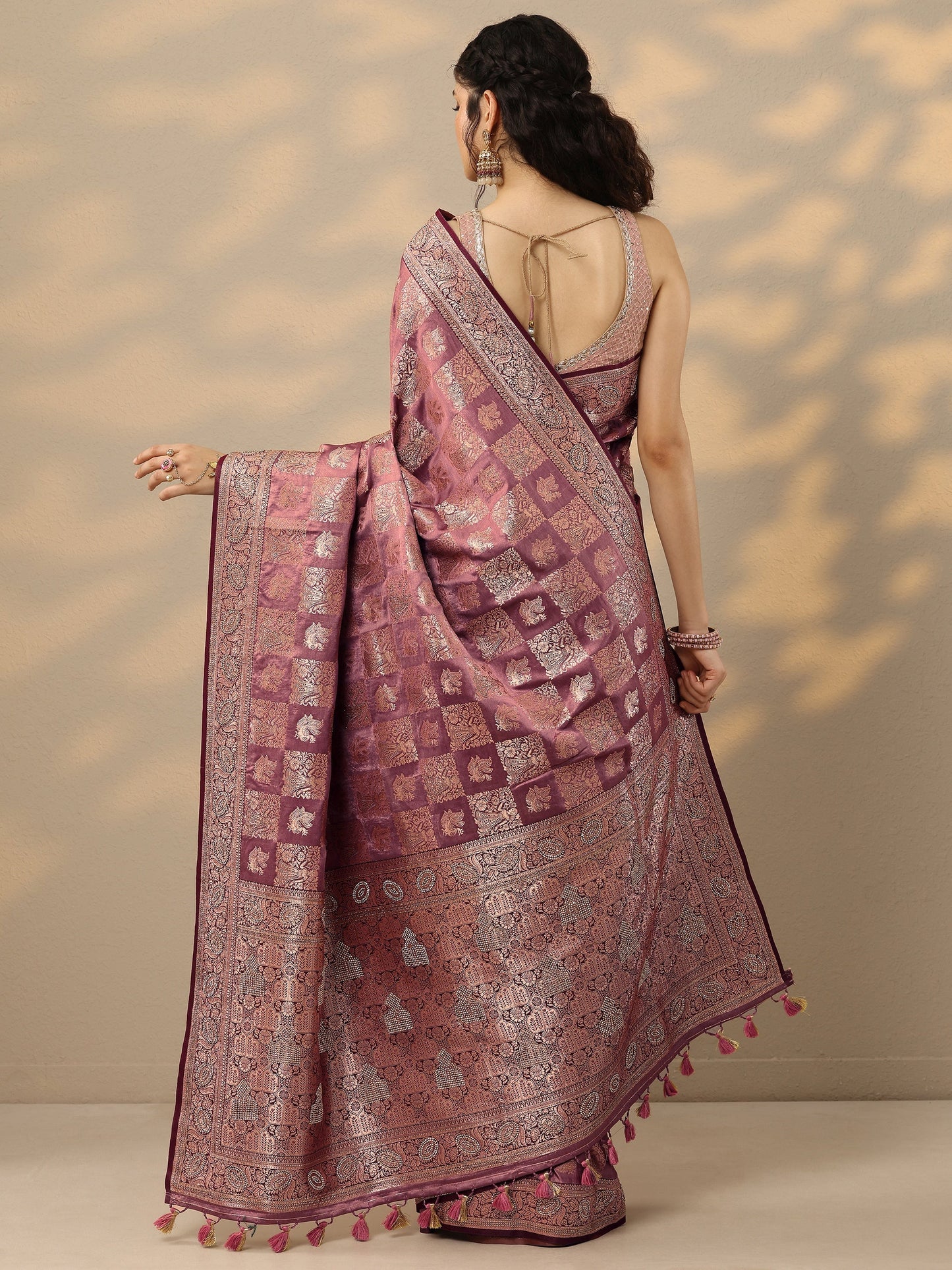 Pink Woven Design Banarasi Silk Blend Saree With Unstitched Blouse Piece