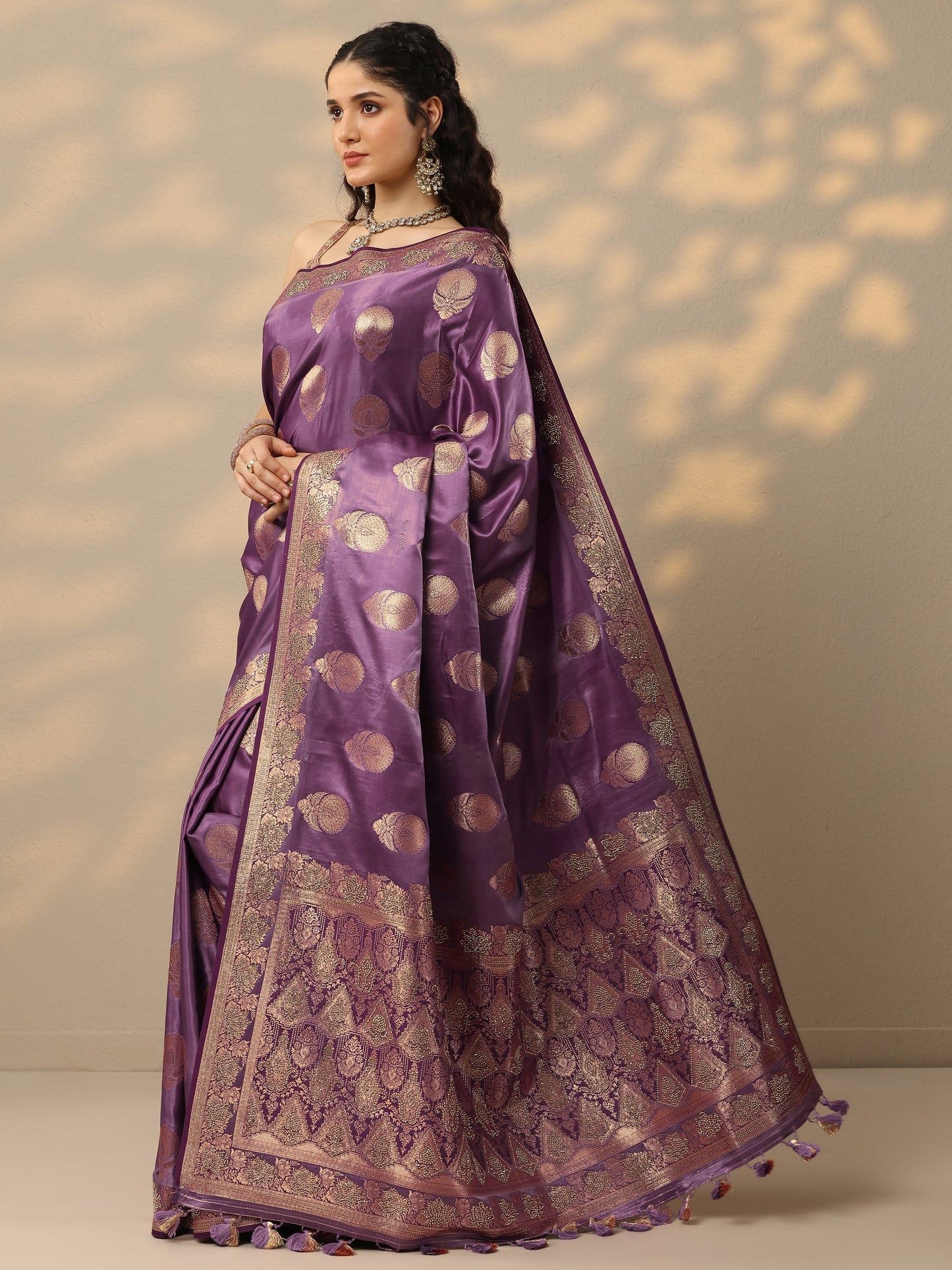 Purple Woven Design Banarasi Silk Blend Saree With Unstitched Blouse Piece