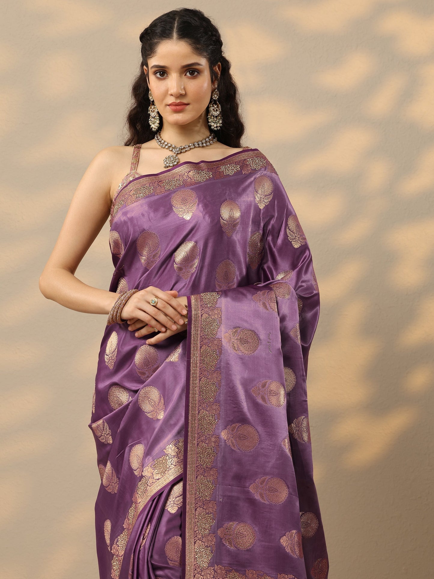 Purple Woven Design Banarasi Silk Blend Saree With Unstitched Blouse Piece