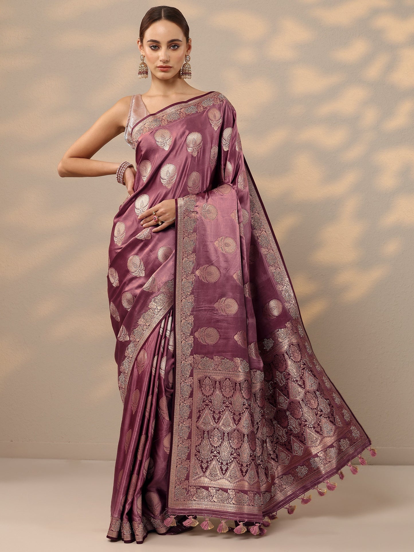 Pink Woven Design Banarasi Silk Blend Saree With Unstitched Blouse Piece