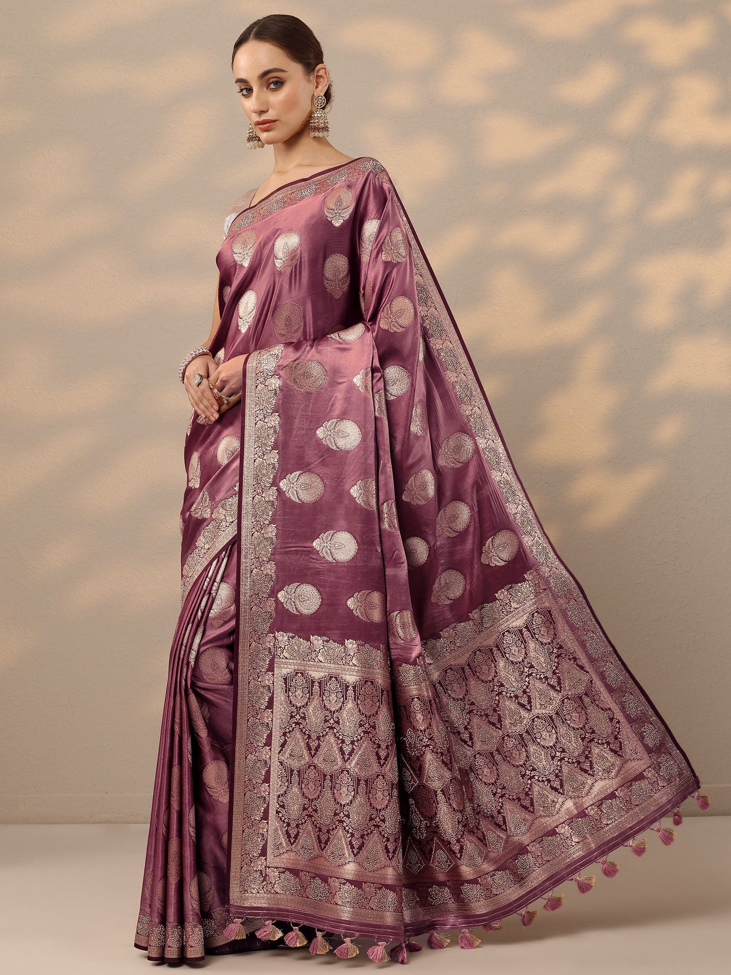 Pink Woven Design Banarasi Silk Blend Saree With Unstitched Blouse Piece