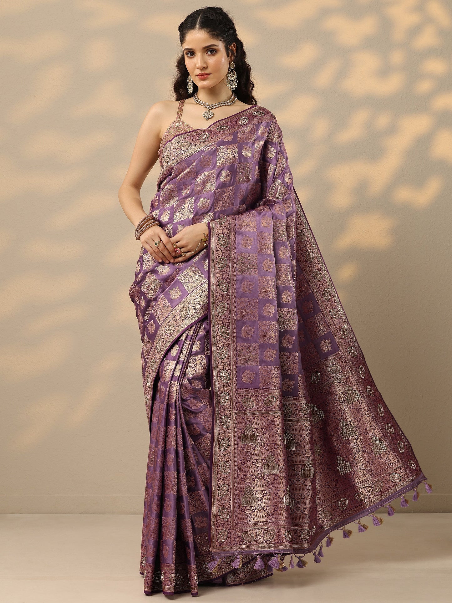 Purple Woven Design Banarasi Silk Blend Saree With Unstitched Blouse Piece