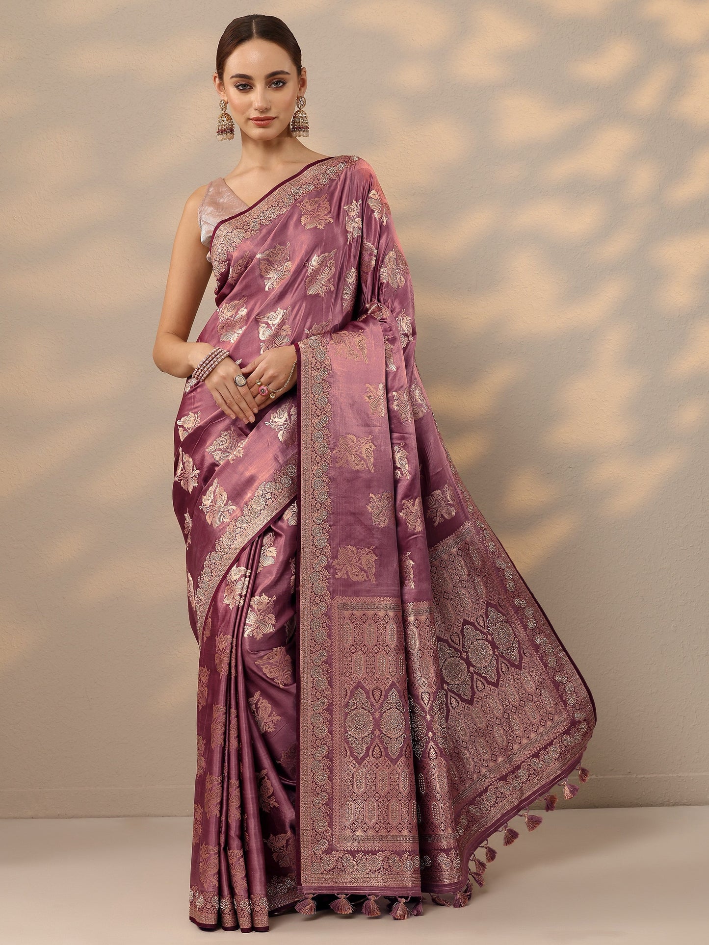 Pink Woven Design Banarasi Silk Blend Saree With Unstitched Blouse Piece