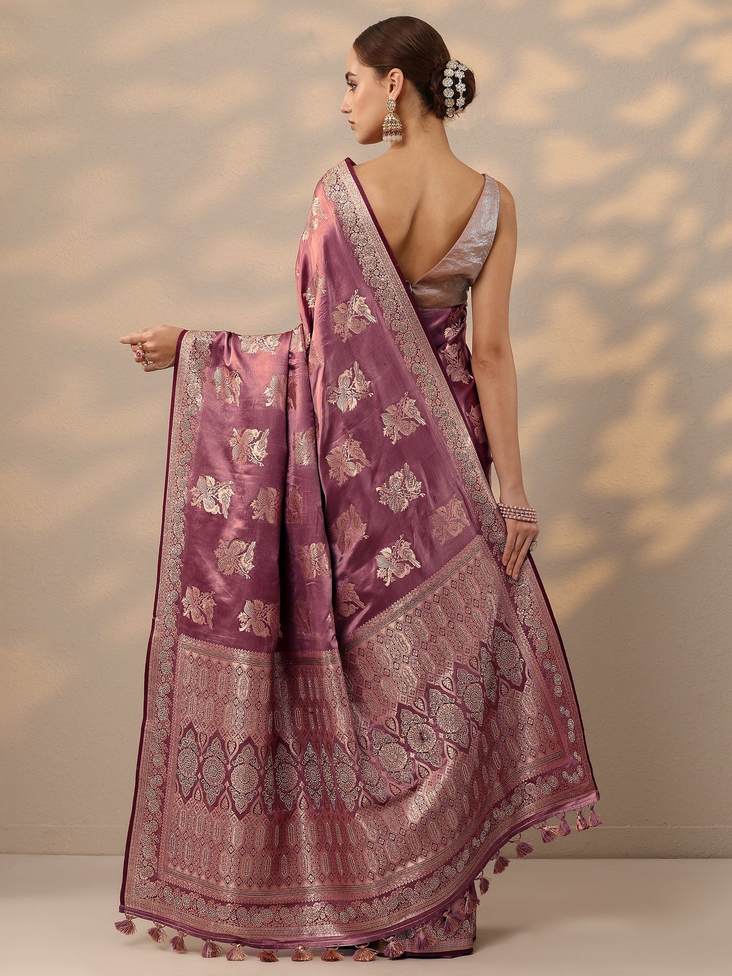 Pink Woven Design Banarasi Silk Blend Saree With Unstitched Blouse Piece
