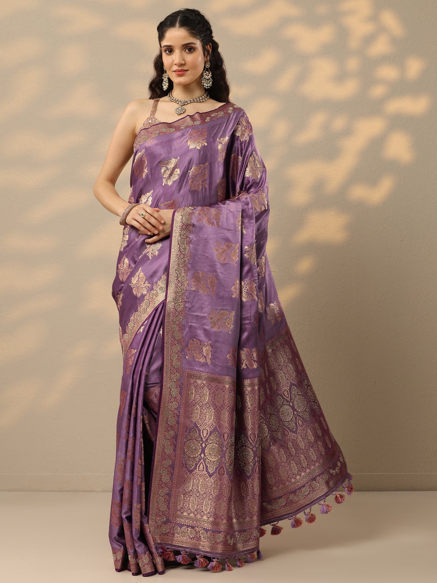 Purple Woven Design Banarasi Silk Blend Saree With Unstitched Blouse Piece
