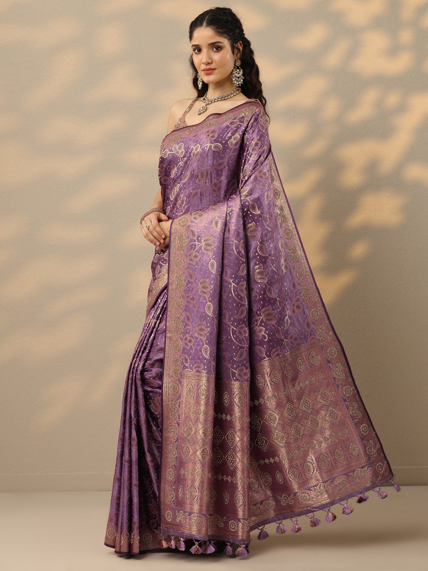 Purple Woven Design Banarasi Silk Blend Saree With Unstitched Blouse Piece
