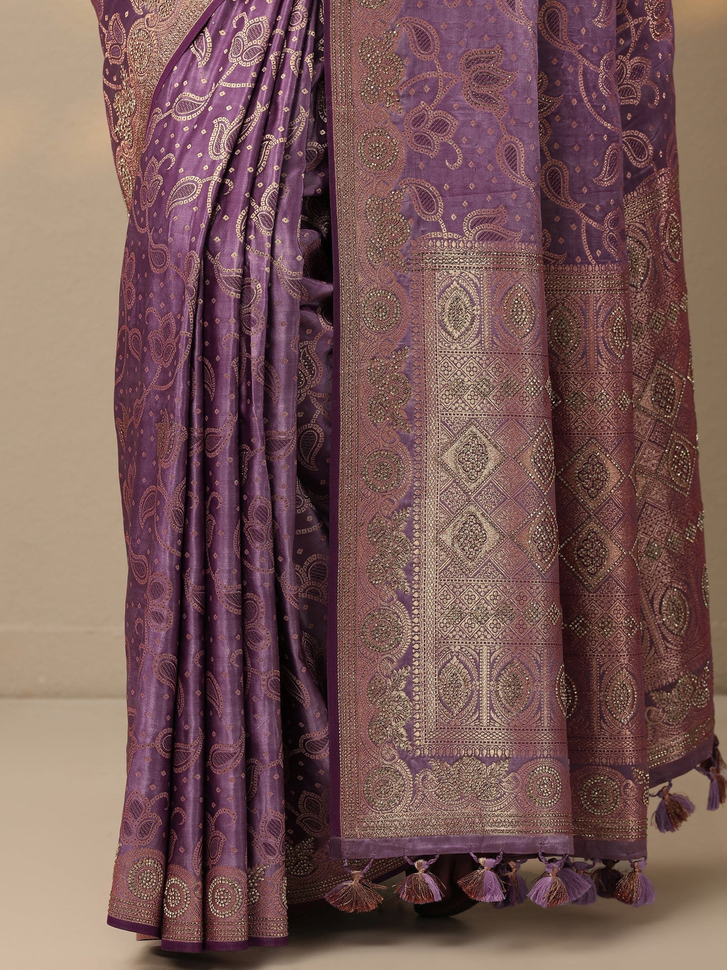 Purple Woven Design Banarasi Silk Blend Saree With Unstitched Blouse Piece