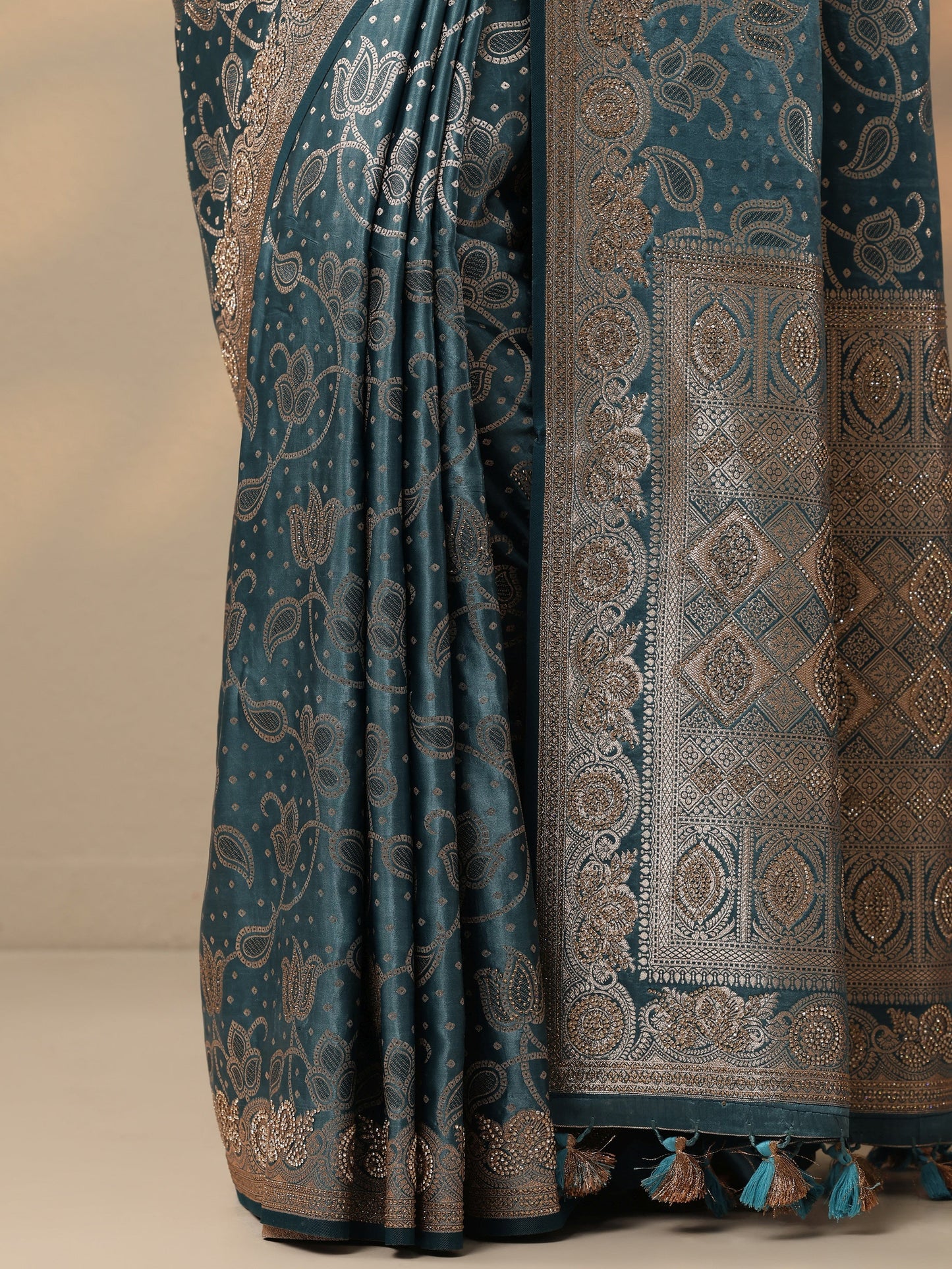 Blue Woven Design Silk Blend Saree With Unstitched Blouse Piece