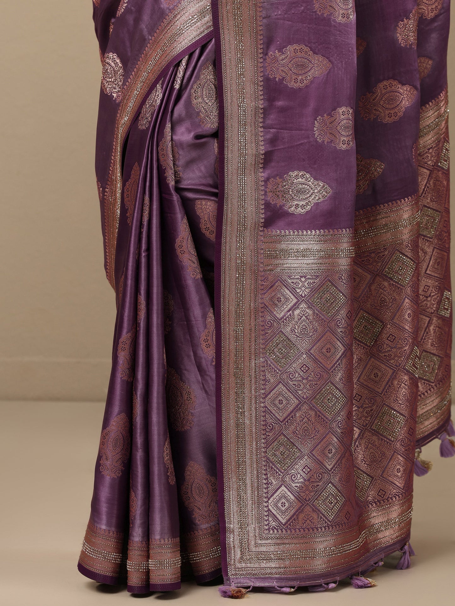 Purple Woven Design Banarasi Silk Blend Saree With Unstitched Blouse Piece