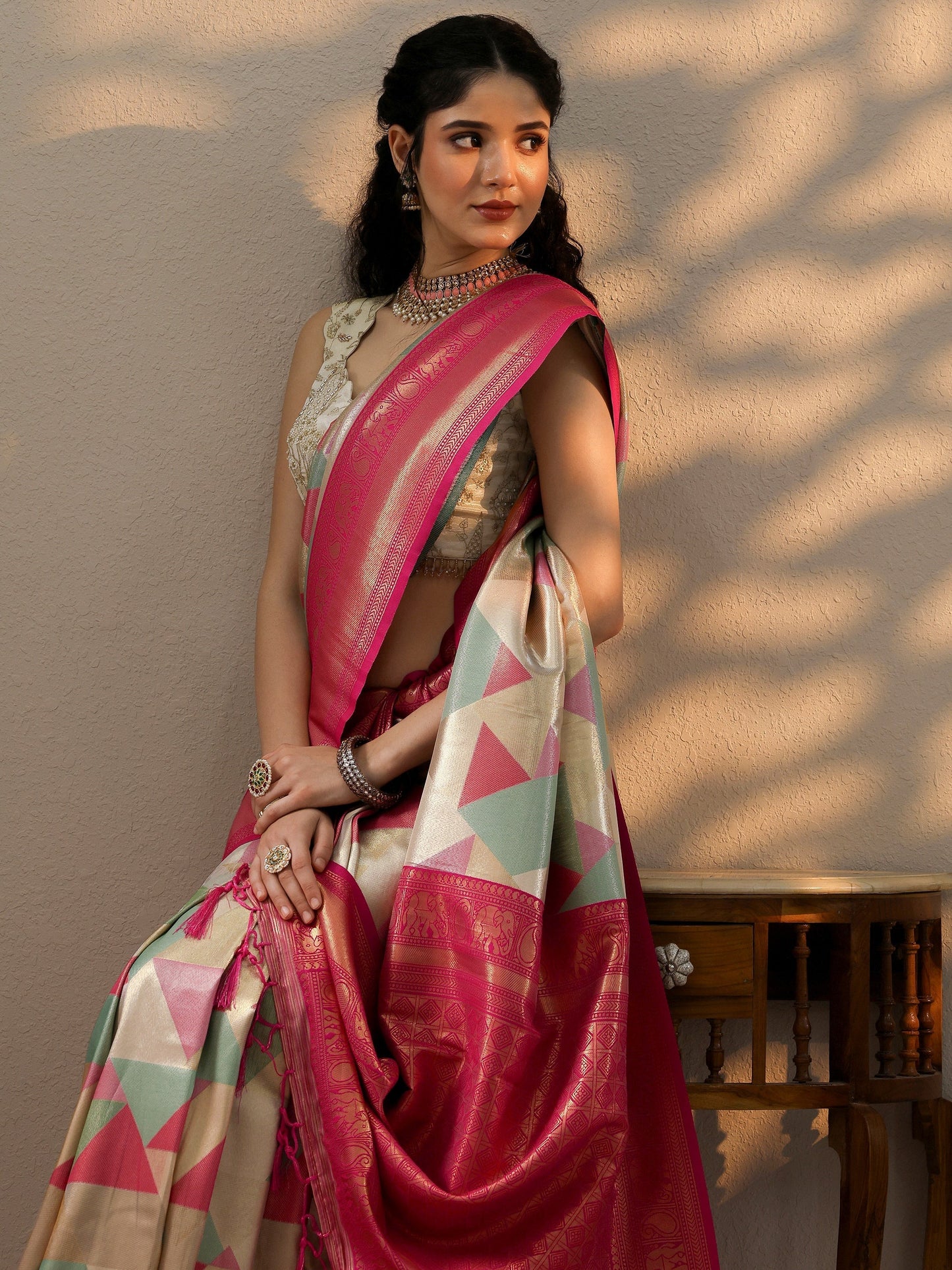 Multi Woven Design Banarasi Silk Blend Saree With Unstitched Blouse Piece