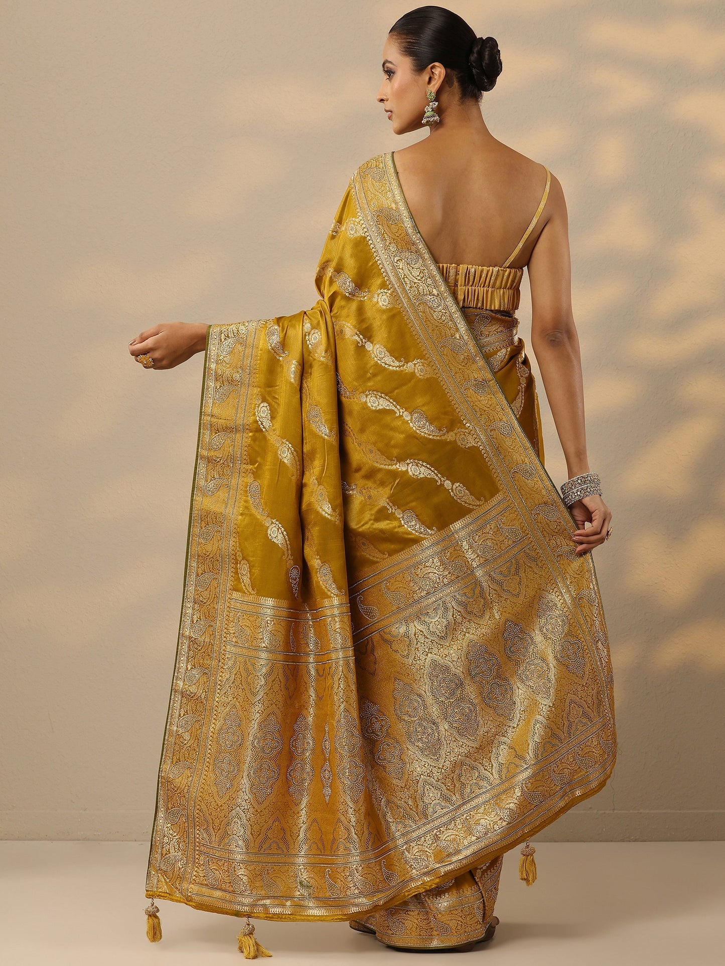 Mustard Embellished Banarasi Silk Blend Saree With Unstitched Blouse Piece