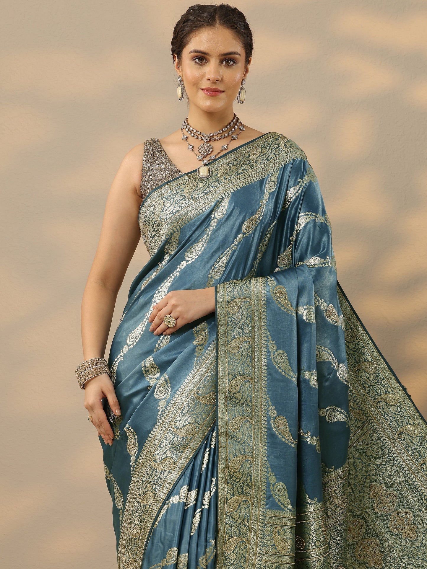 Blue Embellished Banarasi Silk Blend Saree With Unstitched Blouse Piece