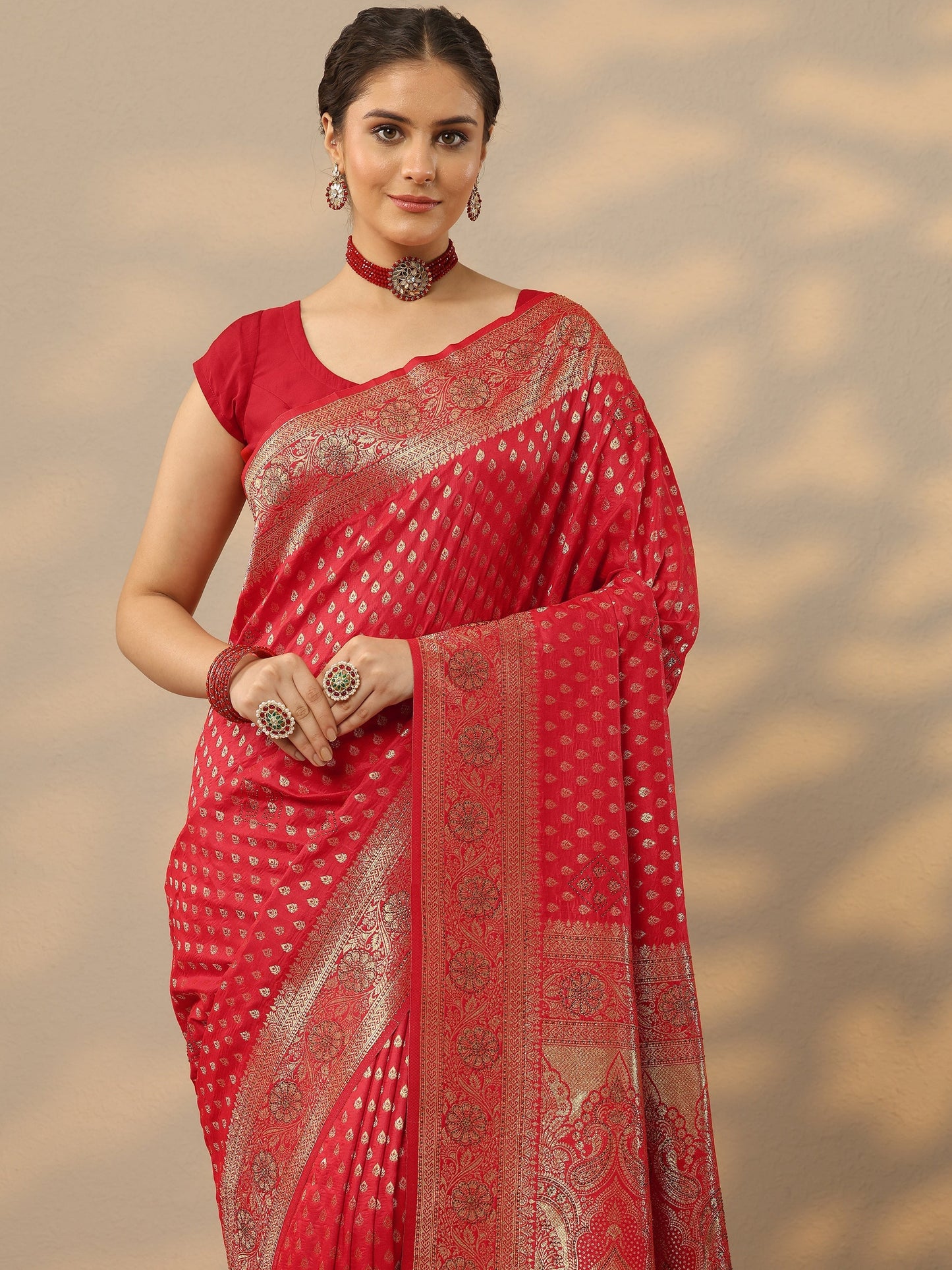Red Embellished Banarasi Silk Blend Saree With Unstitched Blouse Piece