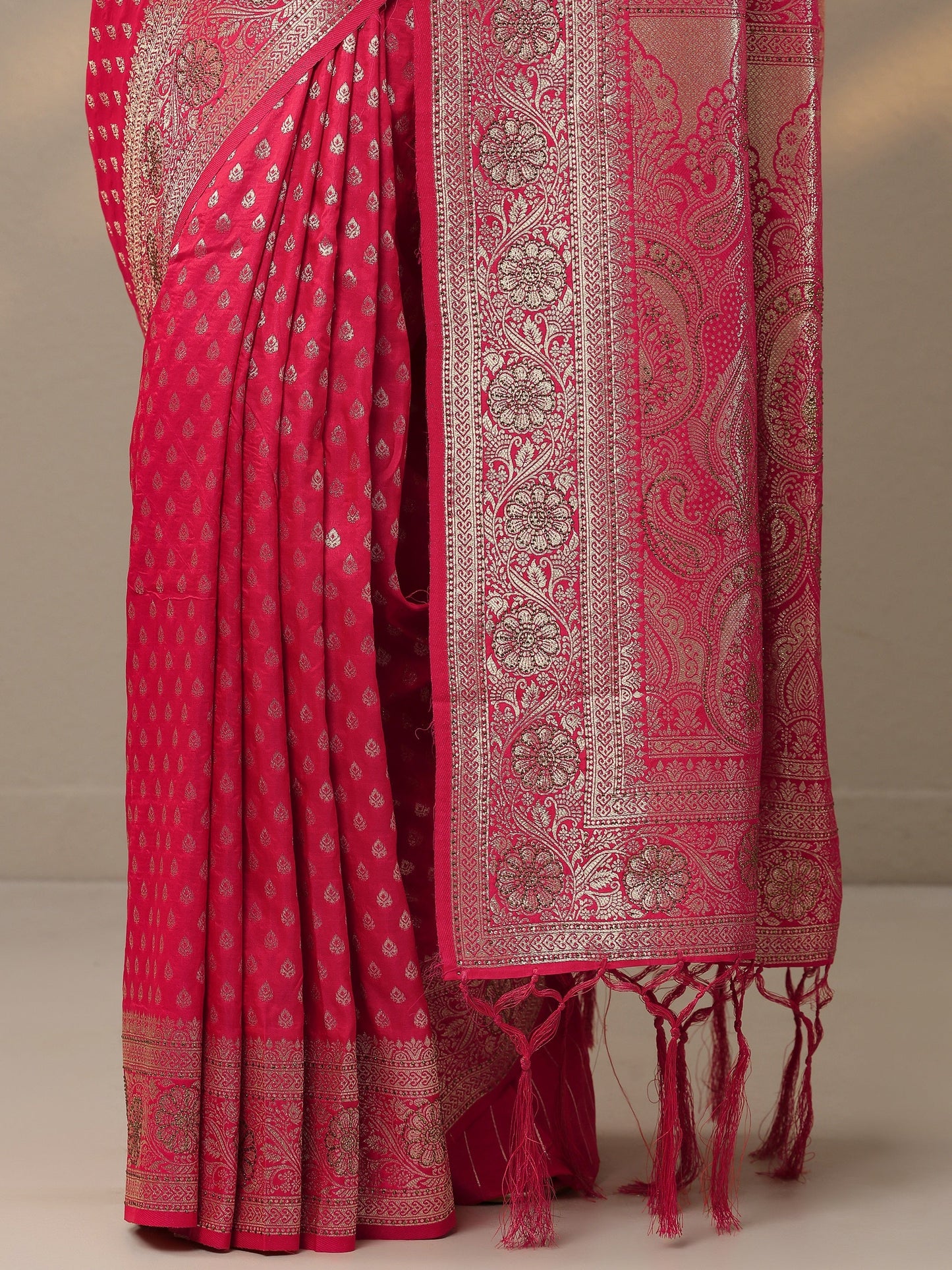 Pink Woven Design Banarasi Silk Blend Saree With Unstitched Blouse Piece
