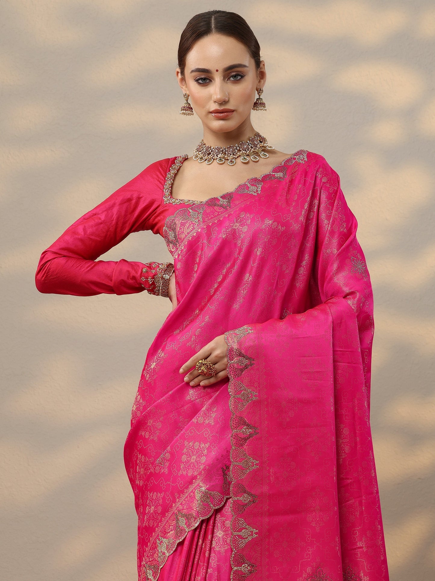 Pink Woven Design Banarasi Silk Blend Saree With Unstitched Blouse Piece