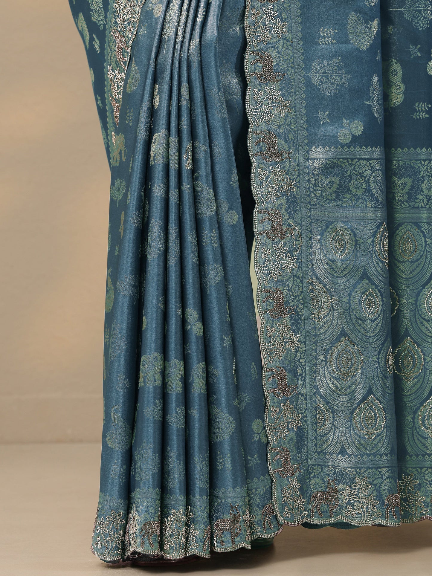 Blue Embellished Banarasi Silk Blend Saree With Unstitched Blouse Piece