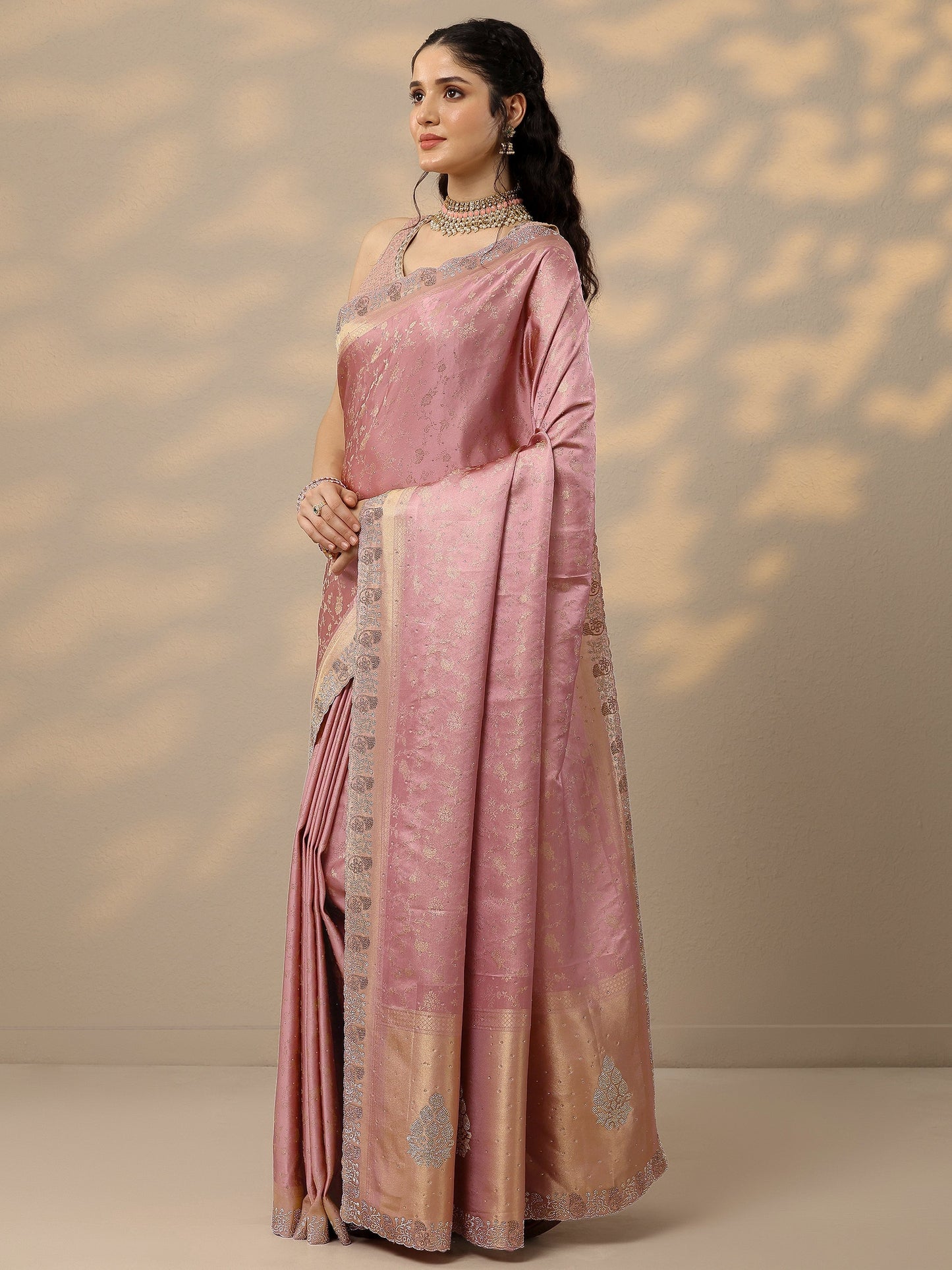 Pink Embellished Banarasi Silk Blend Saree With Unstitched Blouse Piece
