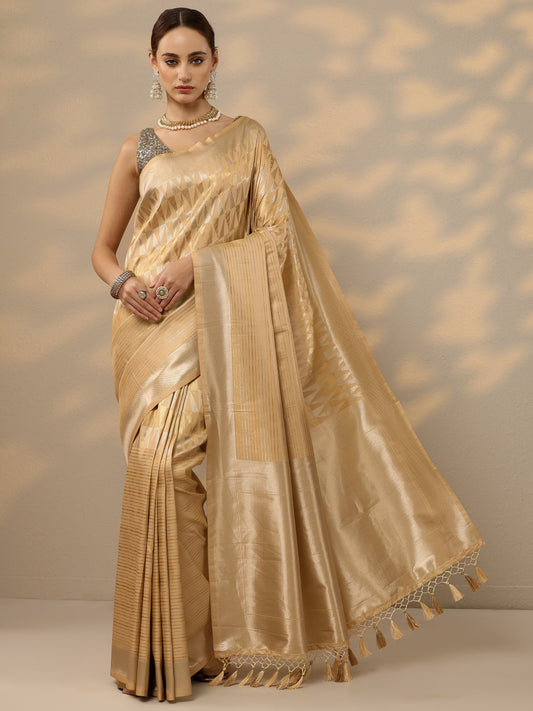 Gold Woven Design Banarasi Silk Blend Saree With Unstitched Blouse Piece