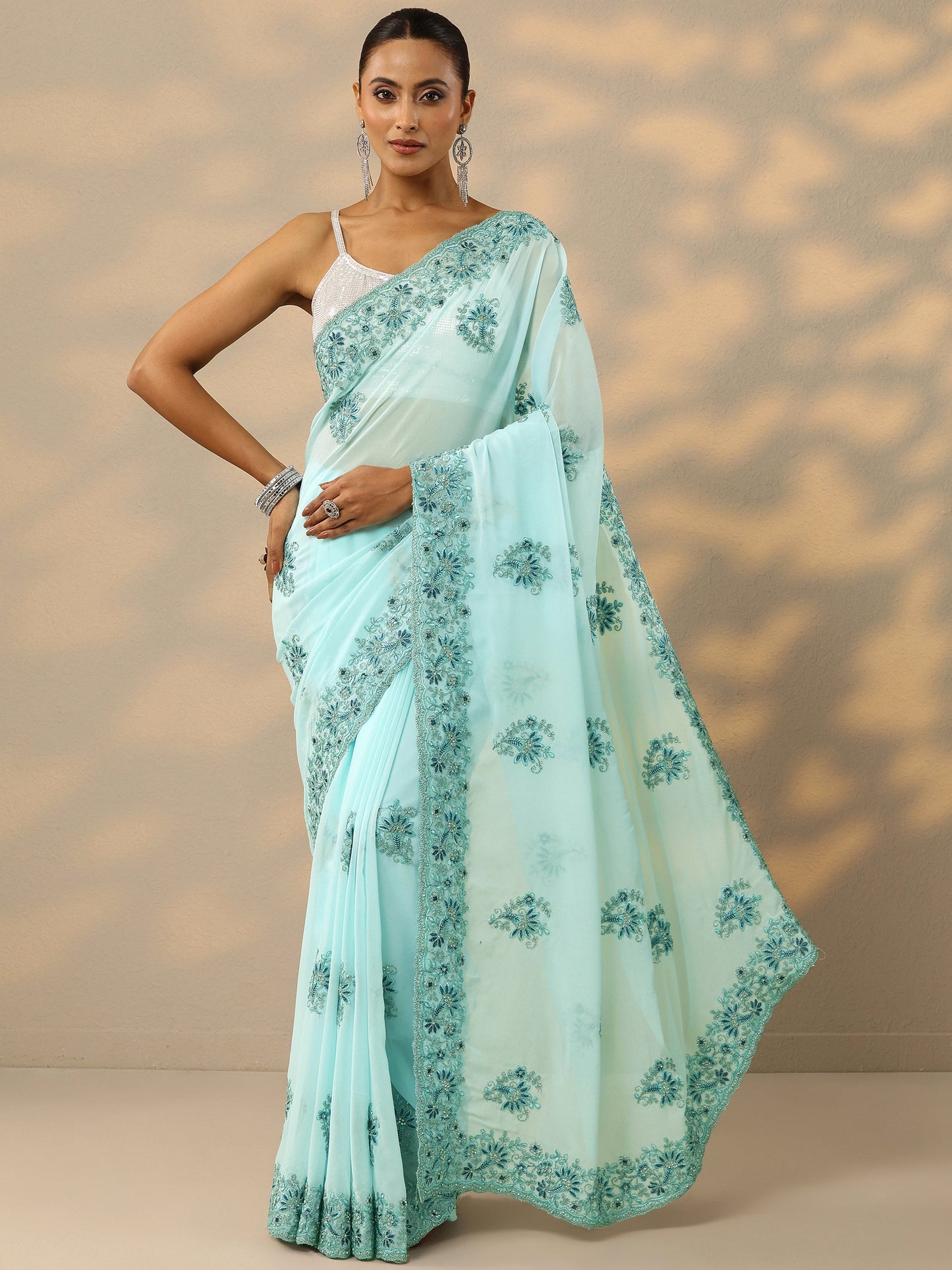 Blue Embroidered Georgette Saree With Unstitched Blouse Piece