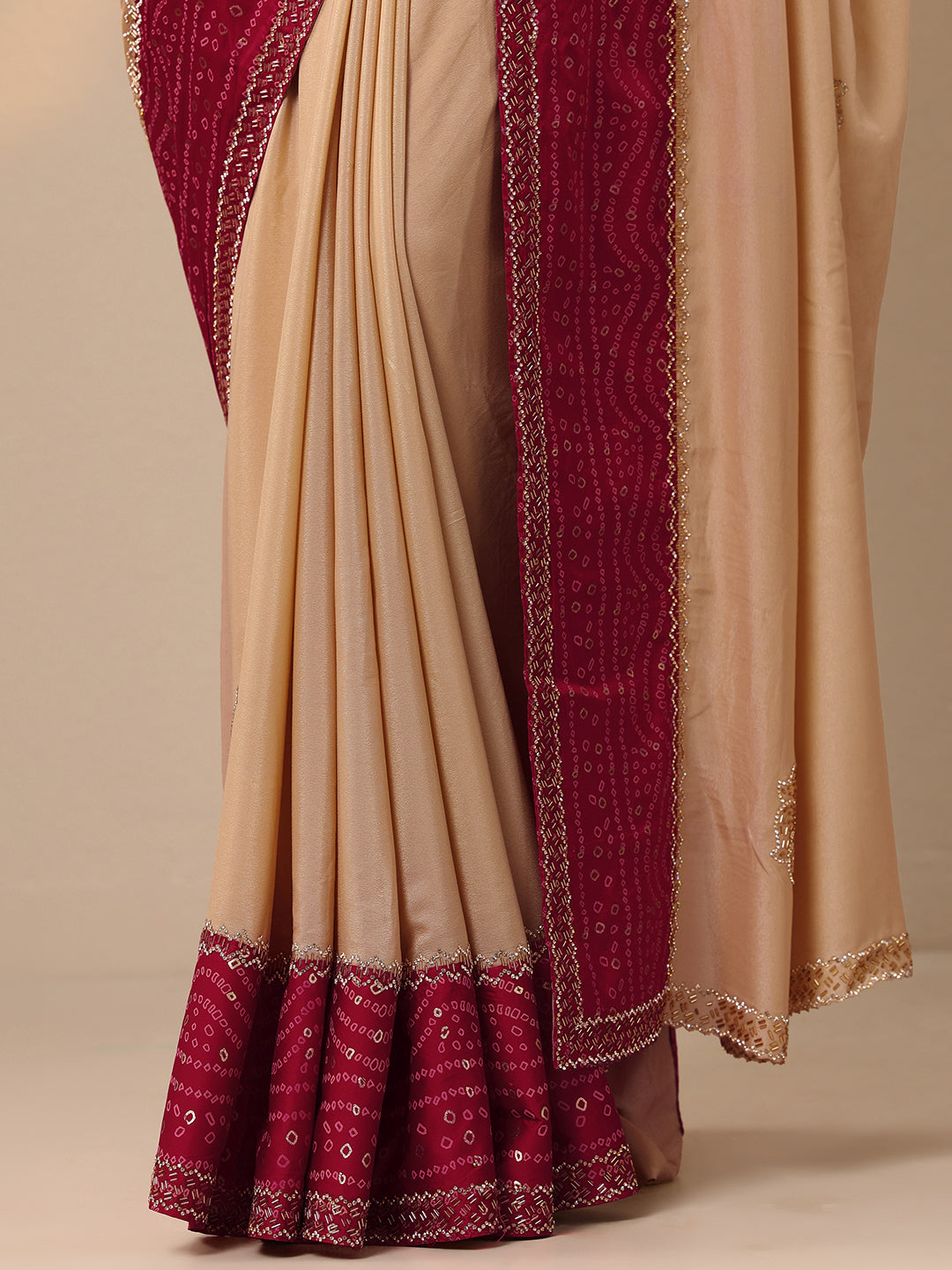 Beige Embellished Crepe Saree With Unstitched Blouse Piece