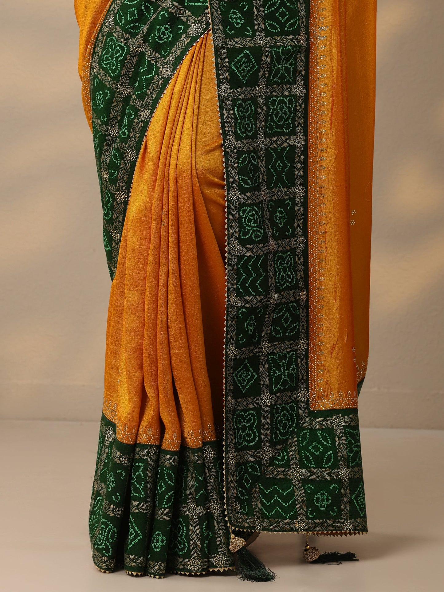 Mustard Printed Chinon Saree With Unstitched Blouse Piece