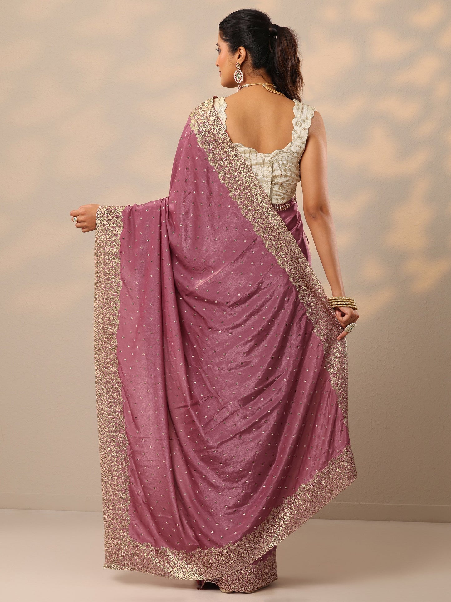 Mauve Embellished Crepe Sarees With Unstitched Blouse Piece