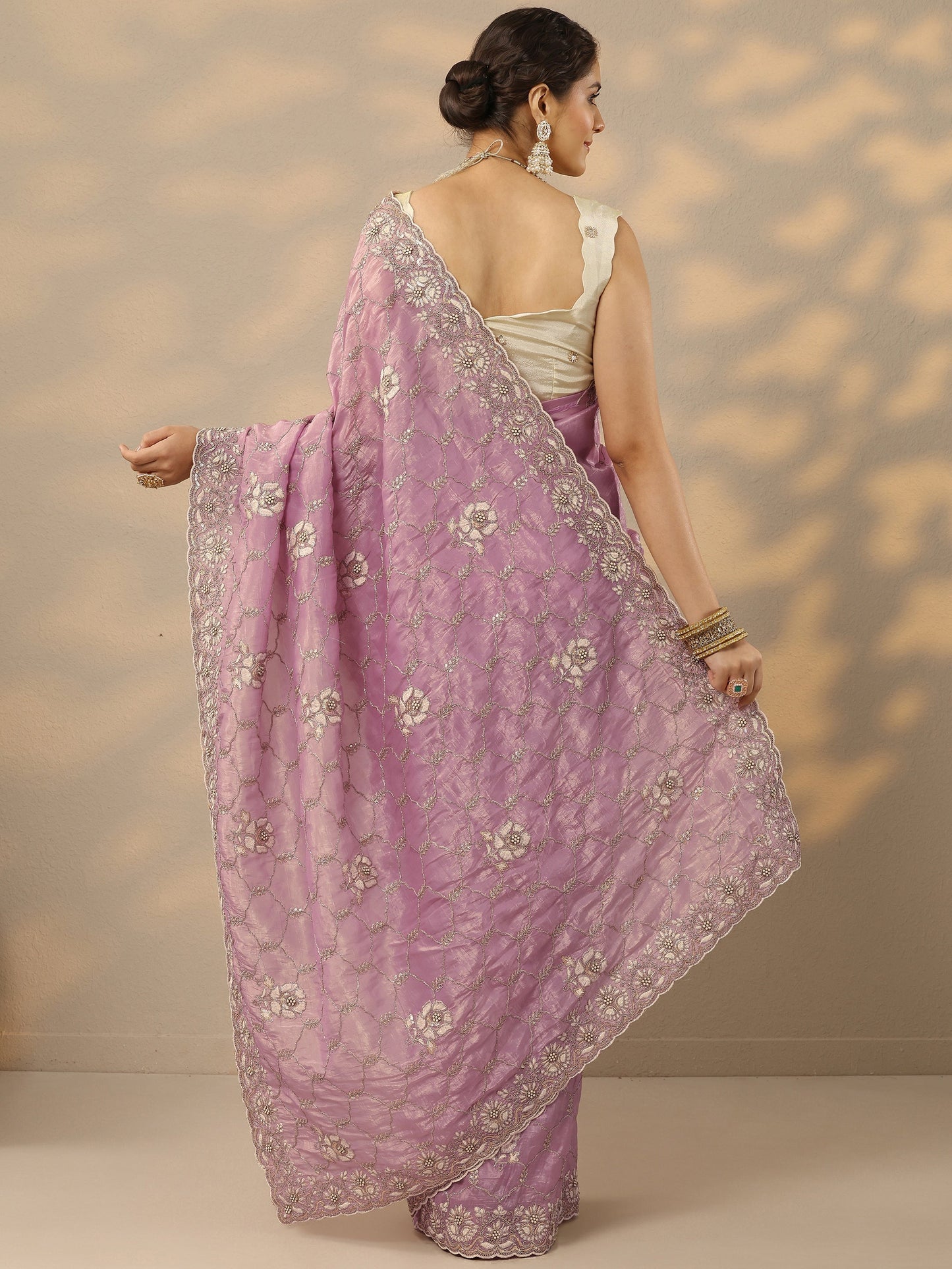 Pink Embroidered Organza Saree With Unstitched Blouse Piece