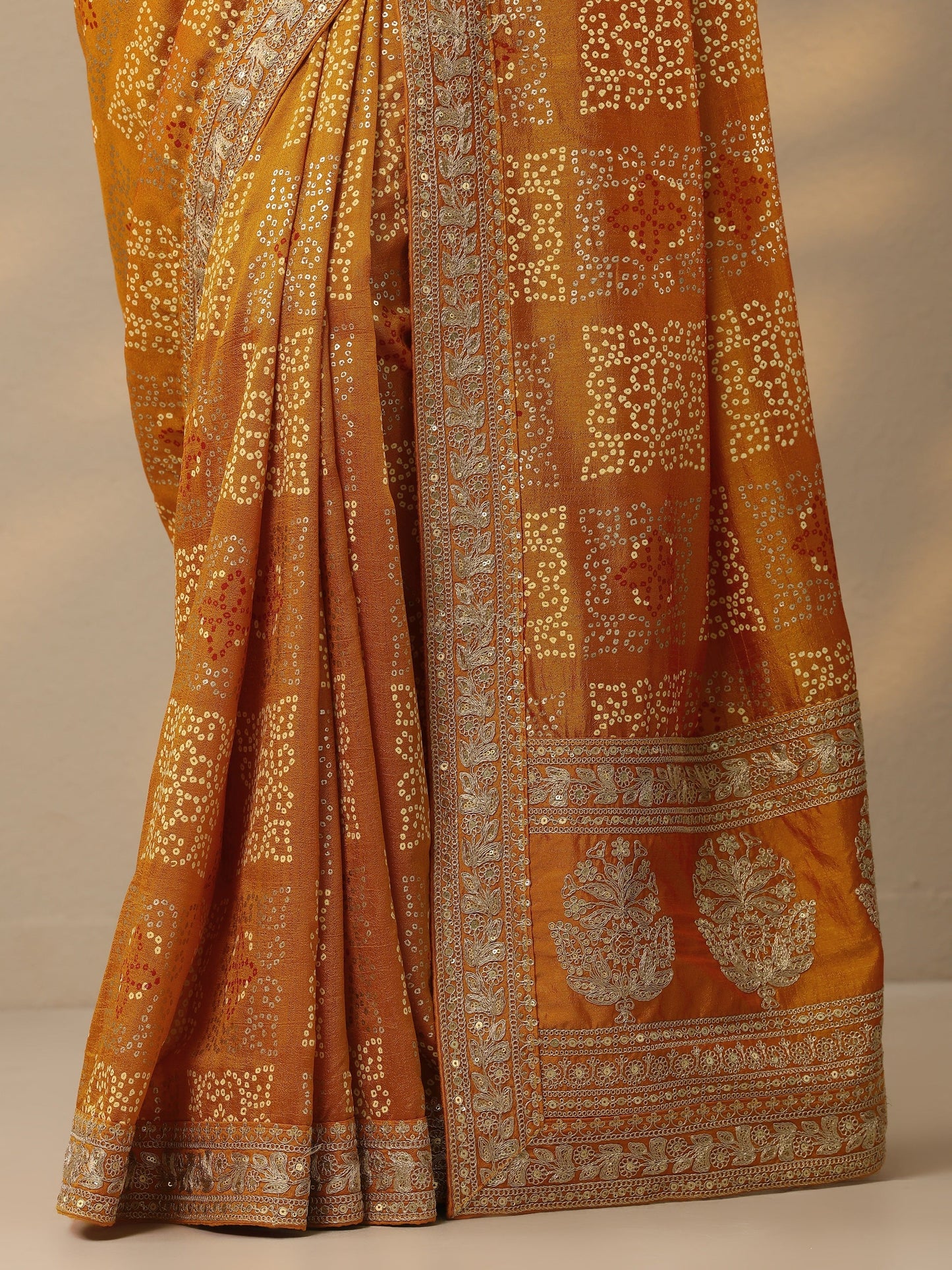 Mustard Bandhani  Printed Silk Blend Saree With Unstitched Blouse Piece