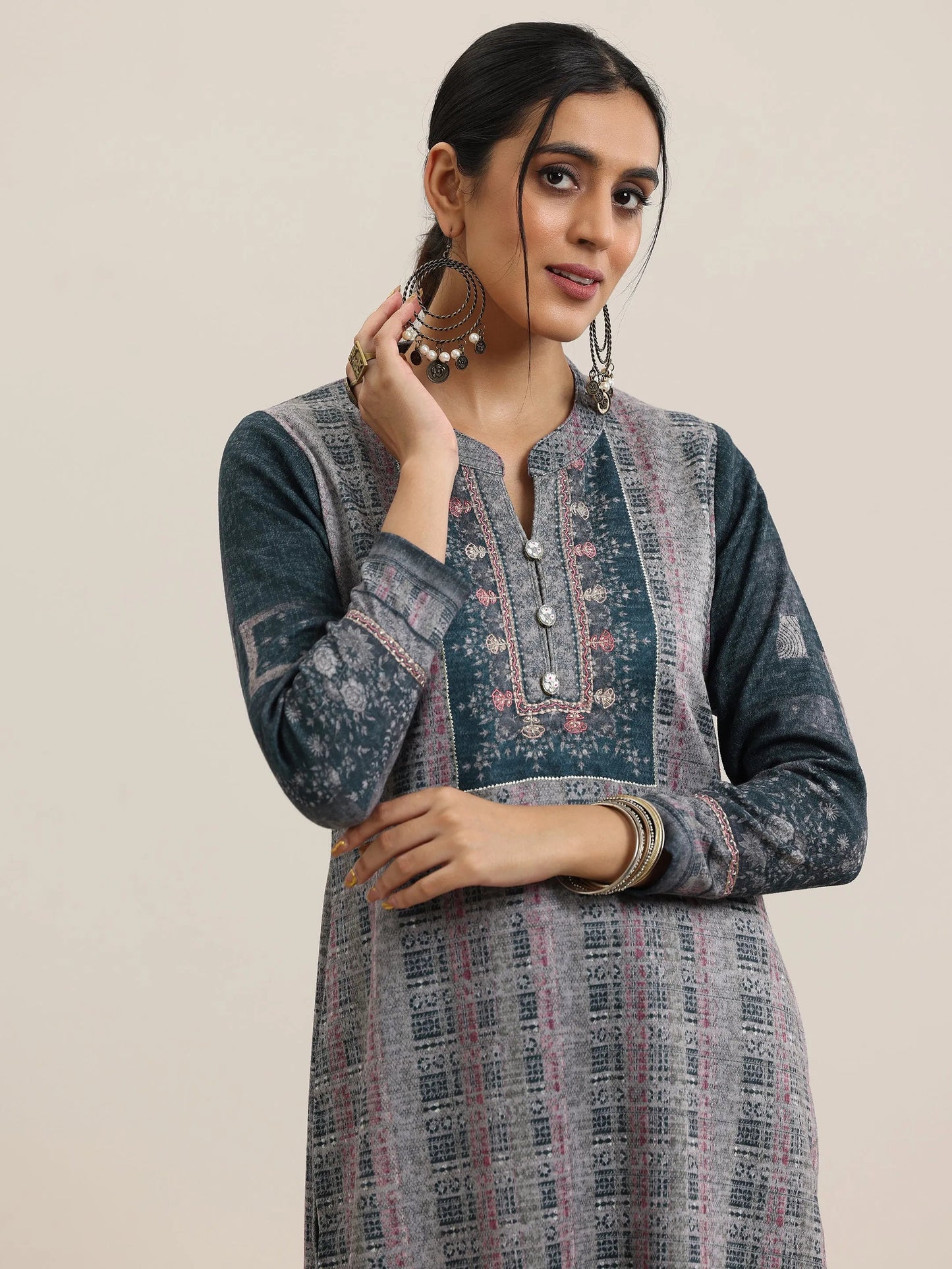 Grey Printed Wool Blend Straight Suit With Dupatta