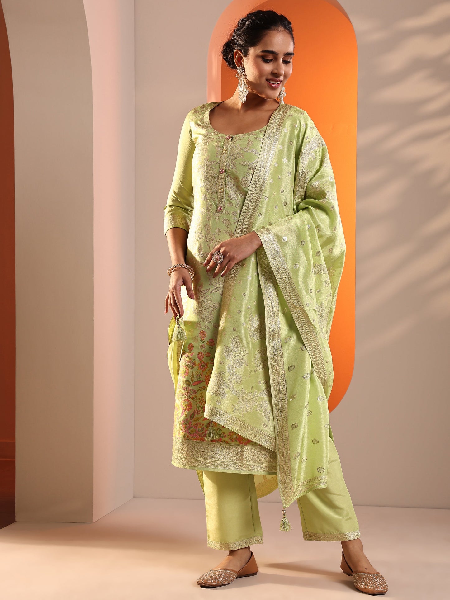 Green Woven Design Silk Blend Straight Suit Set With Dupatta