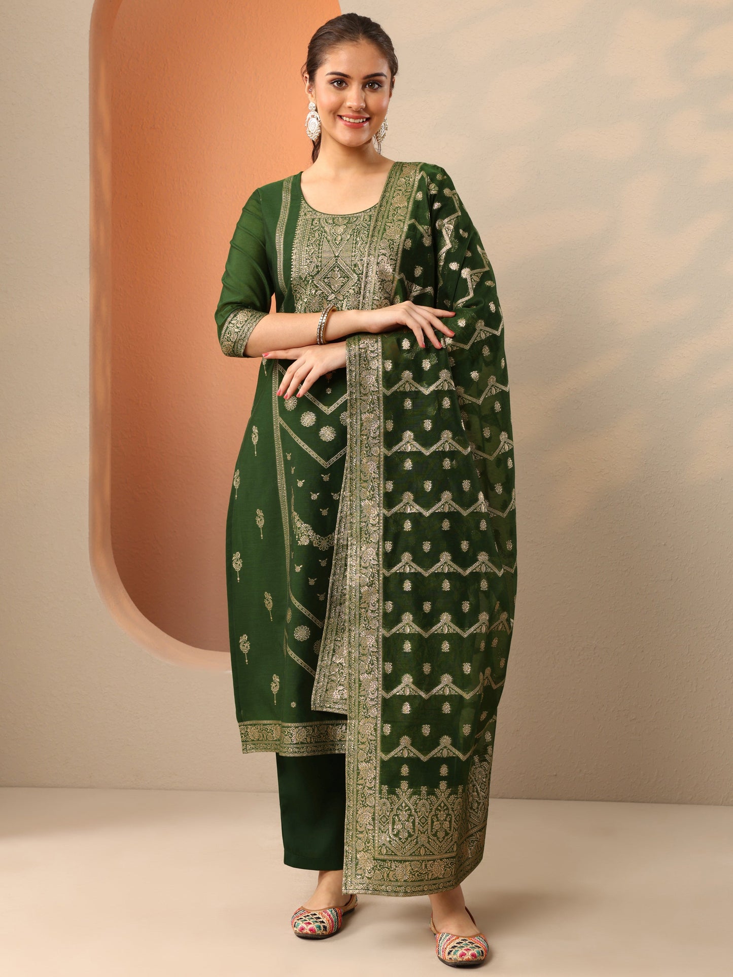 Green Woven Design Silk Blend Straight Suit Set With Dupatta