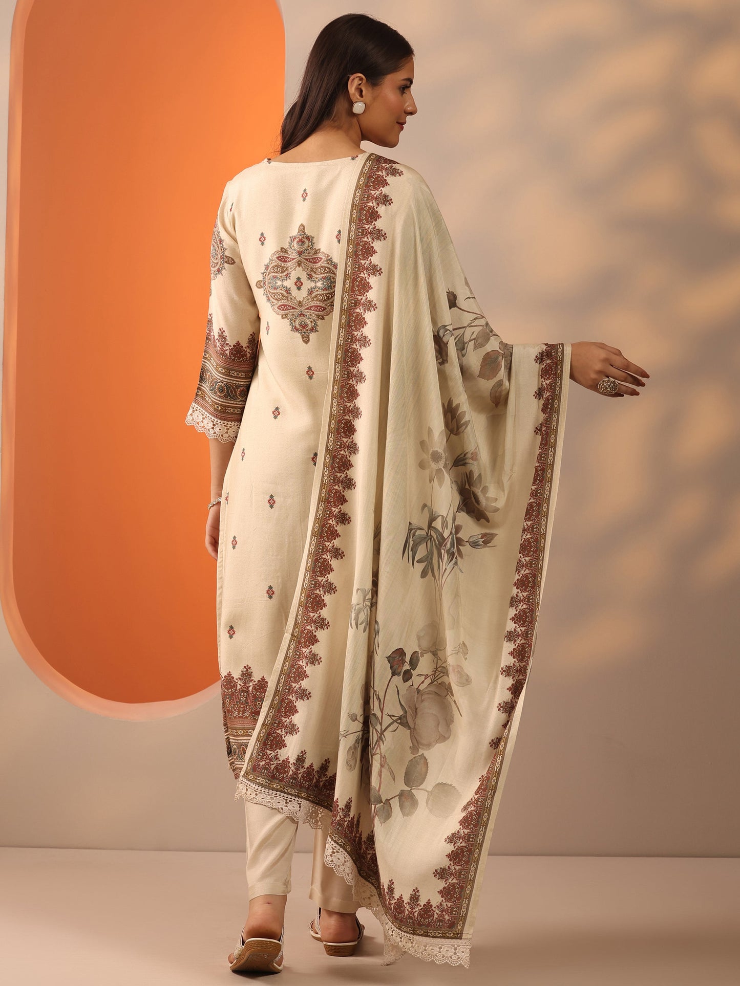 Off White Printed Muslin Straight Suit Set With Dupatta