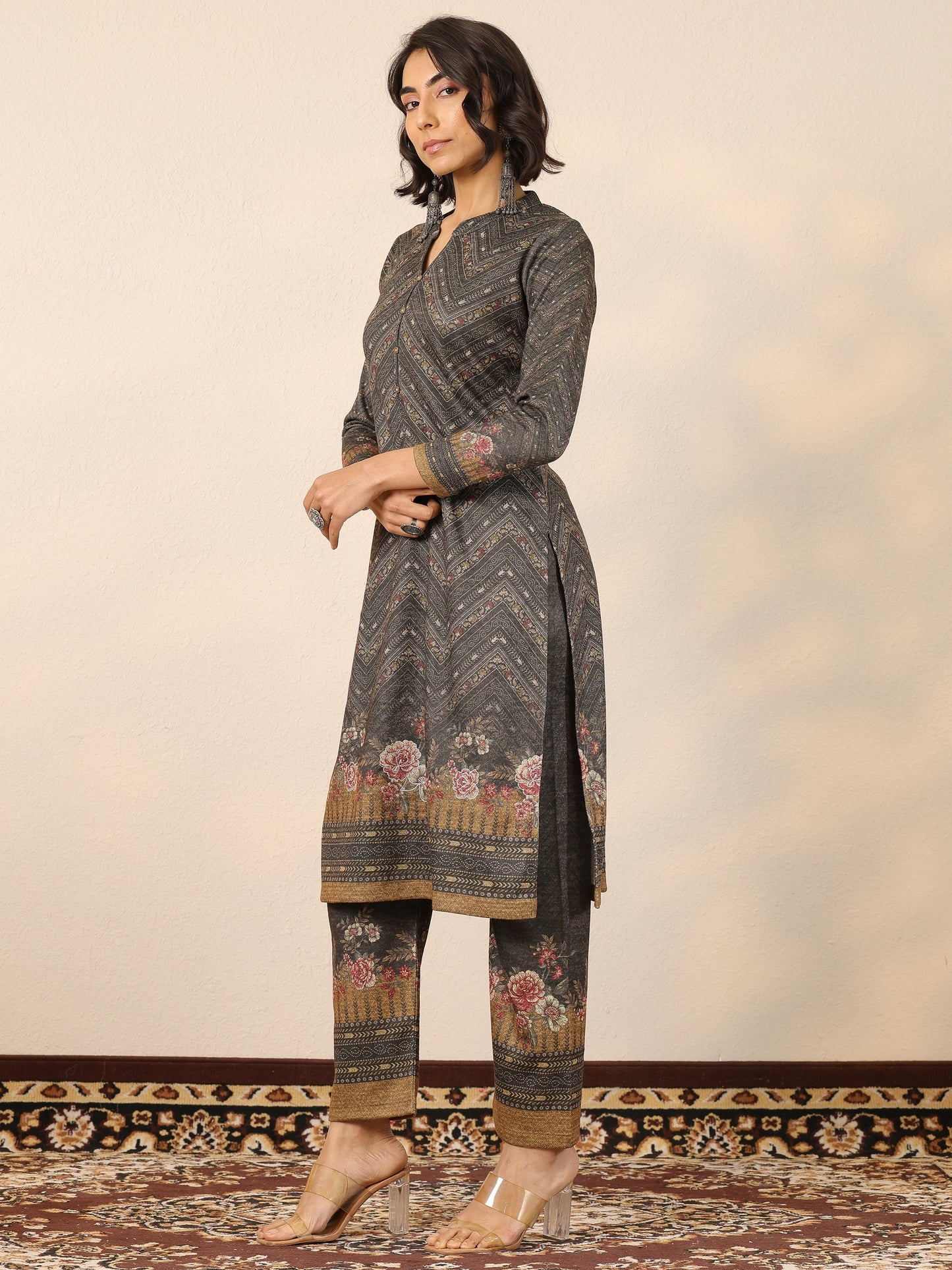 Green Printed Wool Straight Suit Set With Dupatta