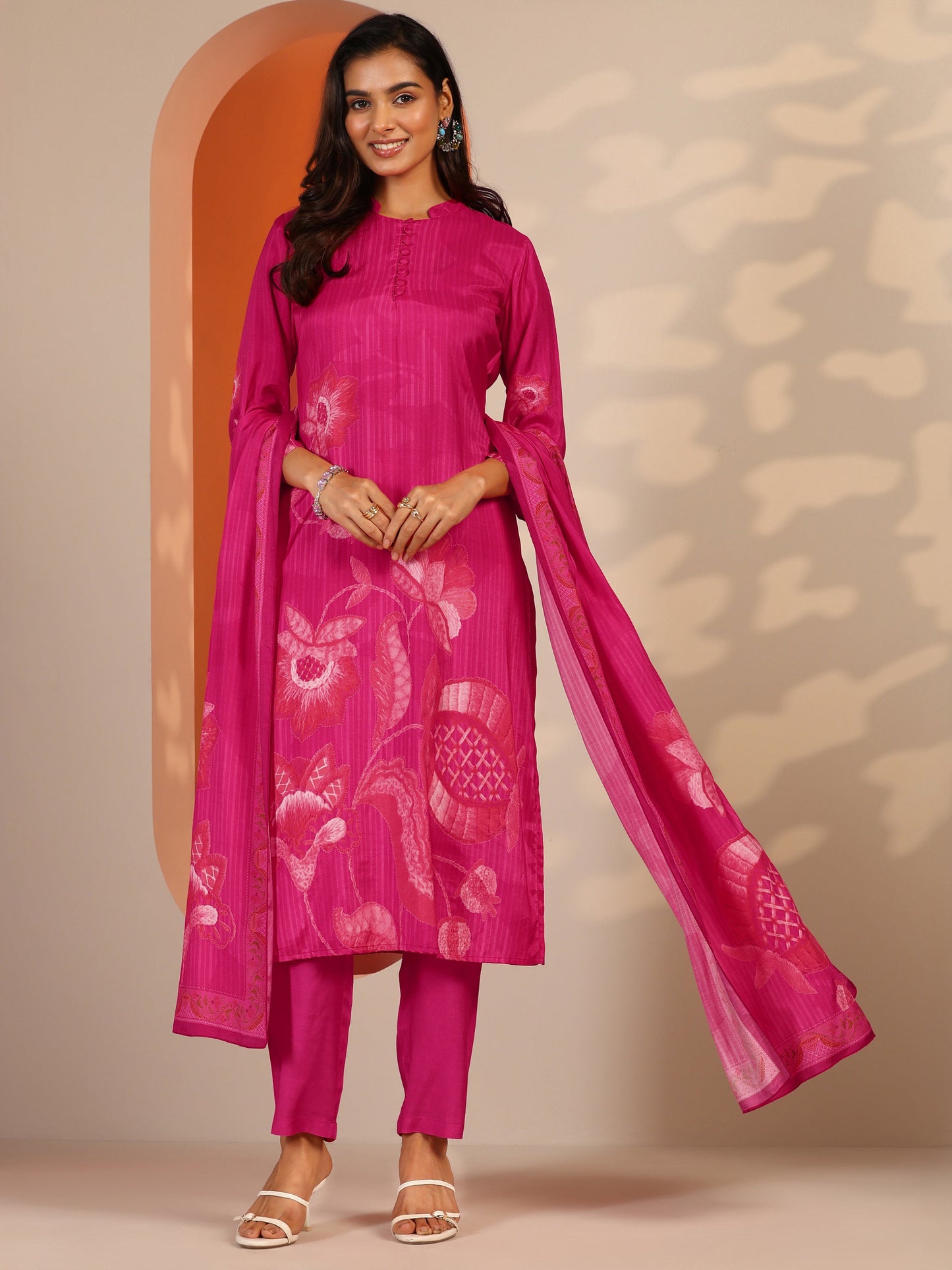 Pink Printed Muslin Straight Suit Set With Dupatta