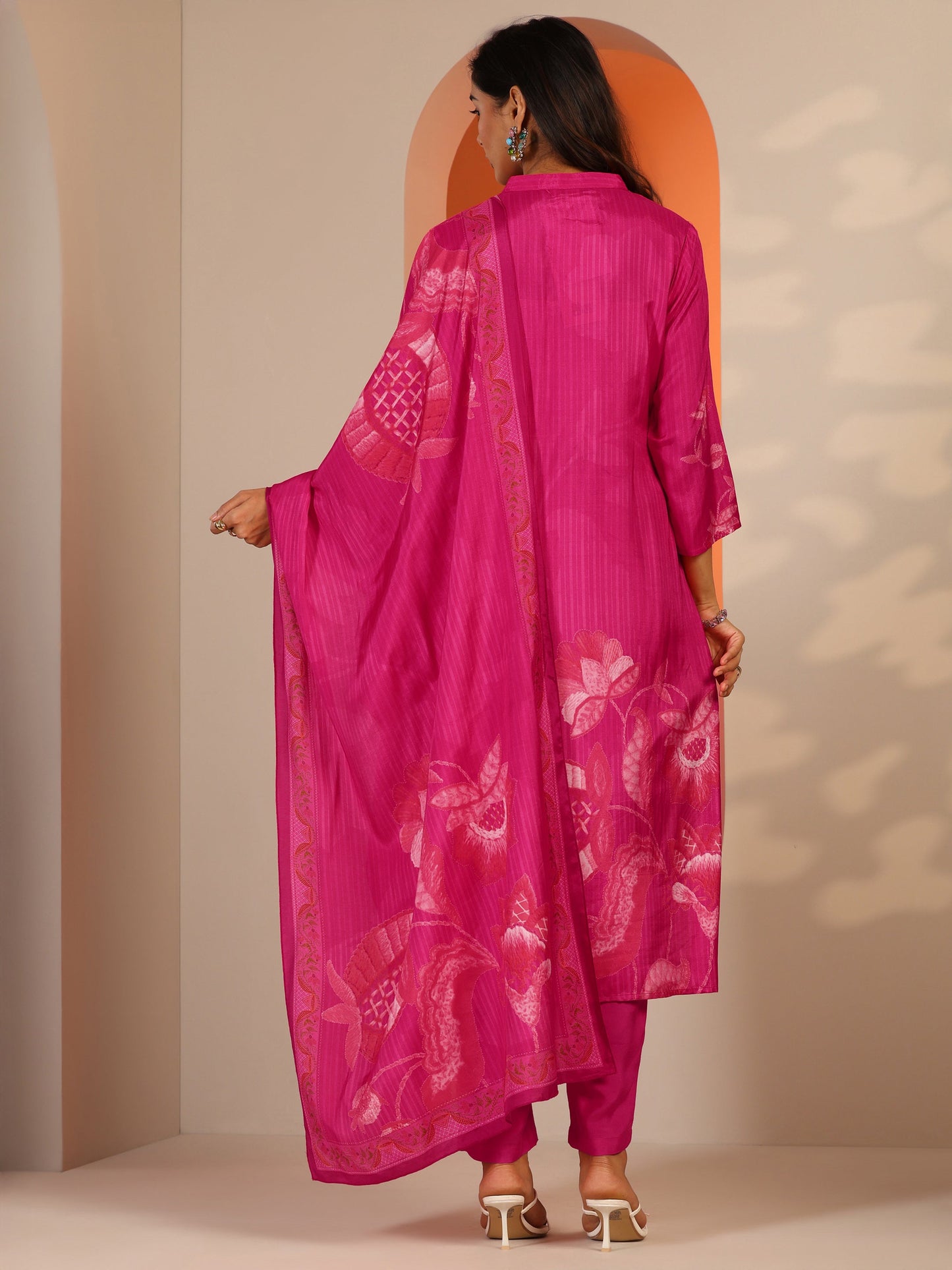 Pink Printed Muslin Straight Suit Set With Dupatta