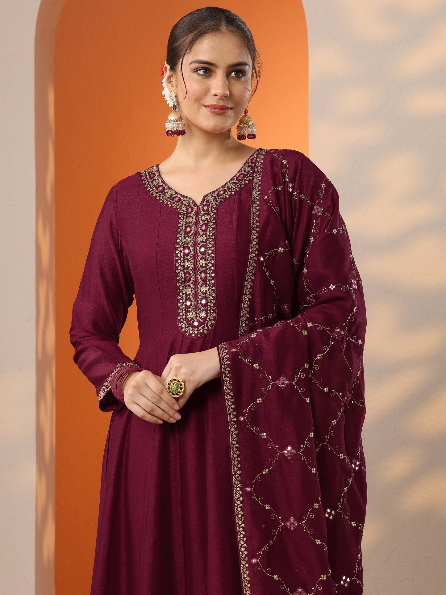 Divyani Maroon Embroidered Silk Blend Anarkali Suit Set With Dupatta